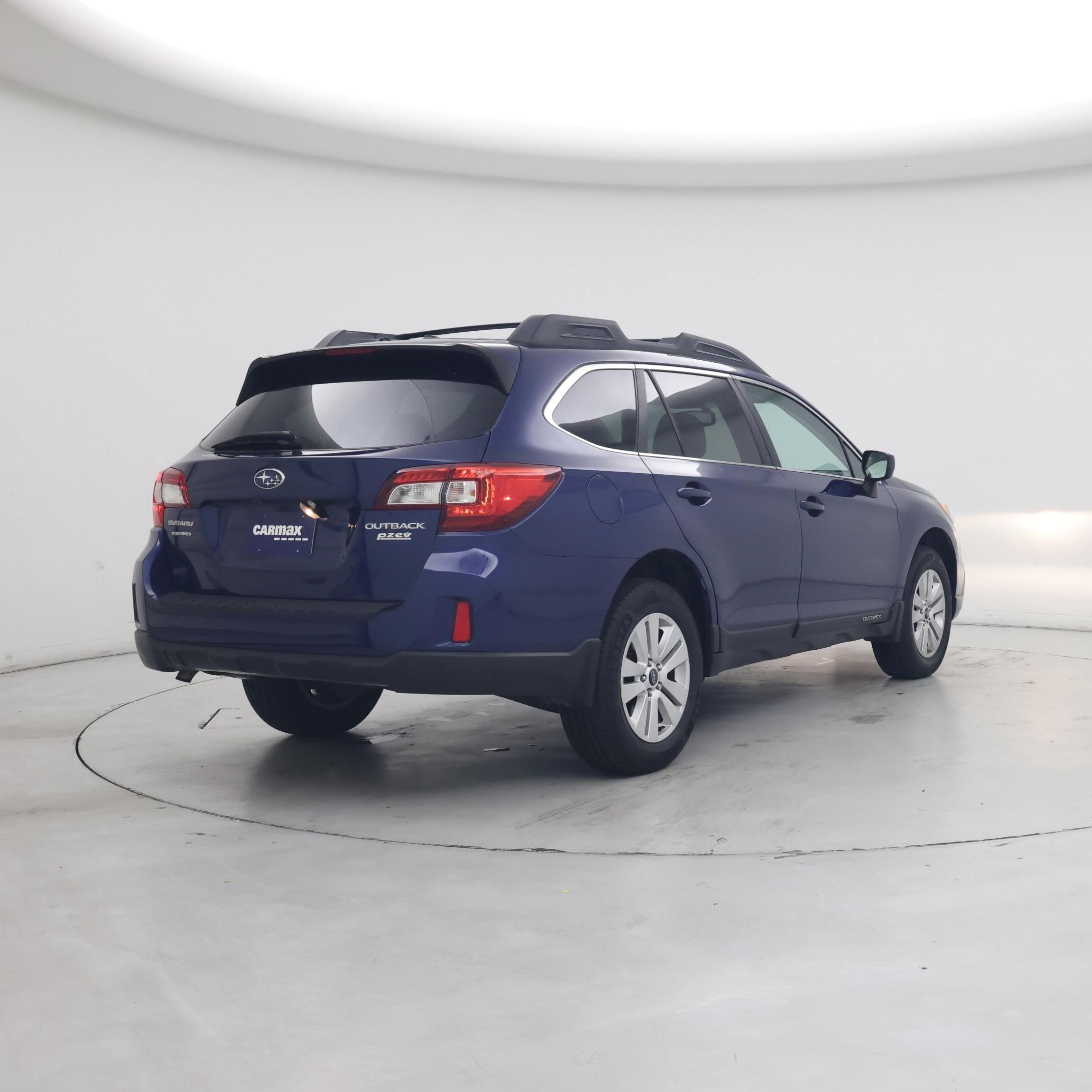 Thumbnail: 2015 Subaru Outback - 8