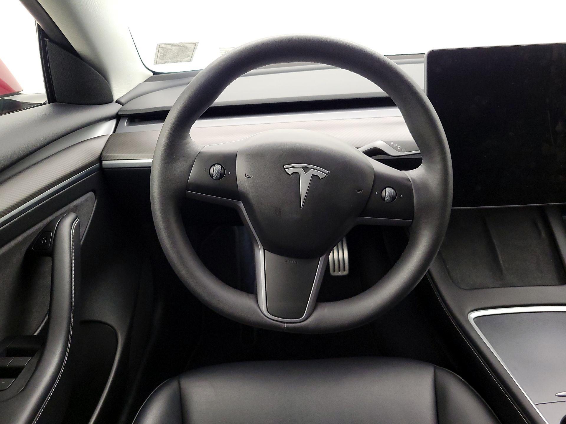 Thumbnail: 2023 Tesla Model 3 - 10