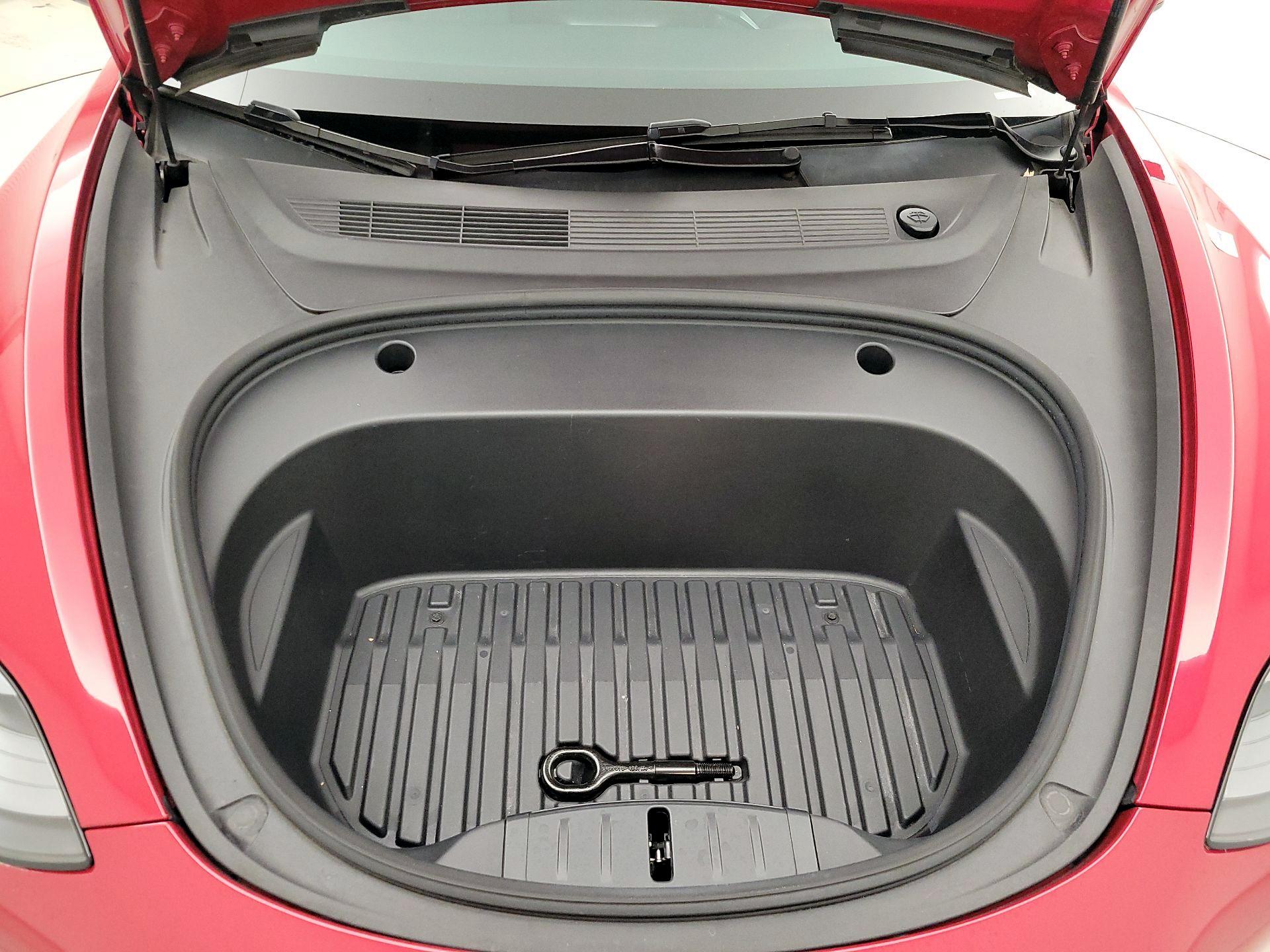 Thumbnail: 2023 Tesla Model 3 - 20
