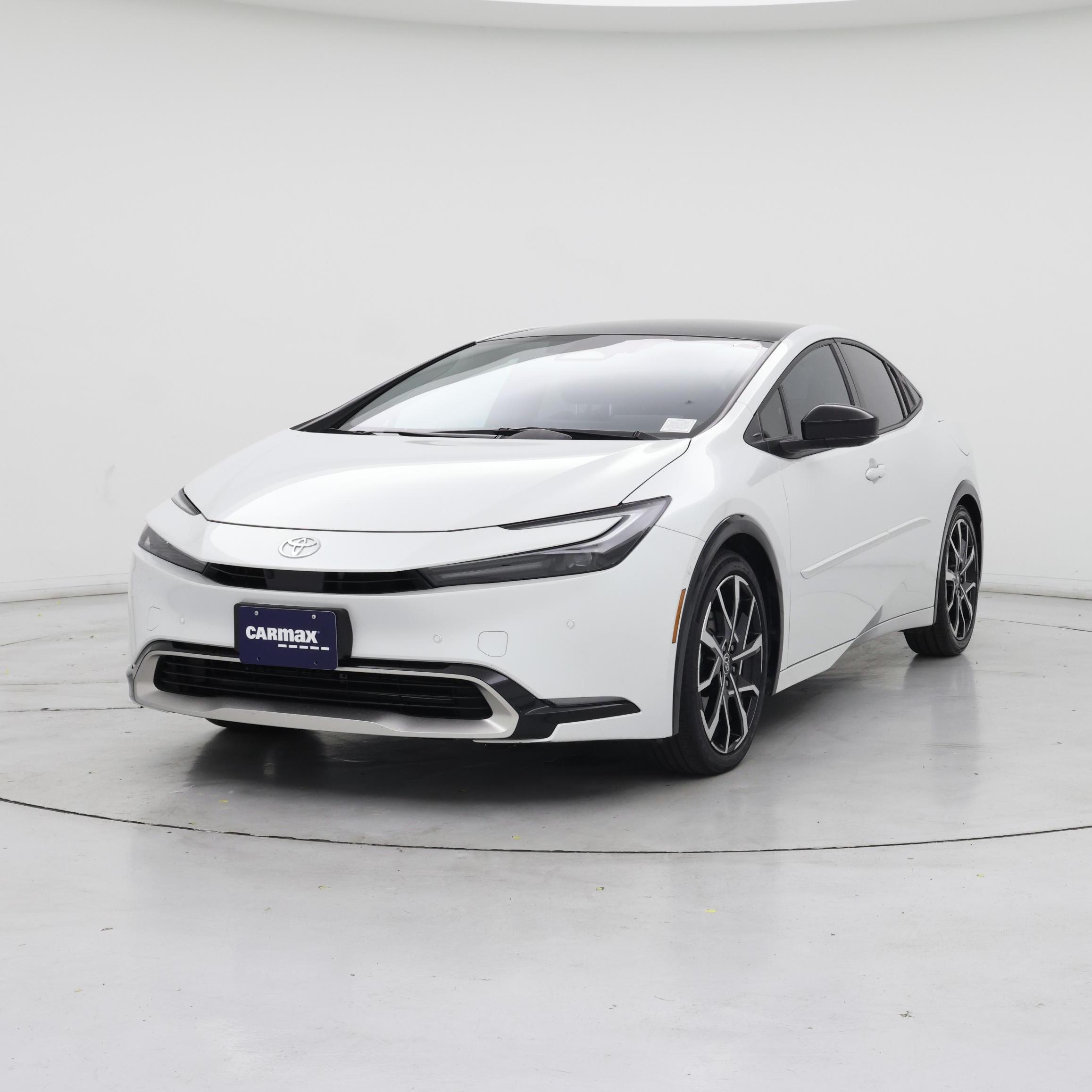 Thumbnail: 2023 Toyota Prius Prime - 4