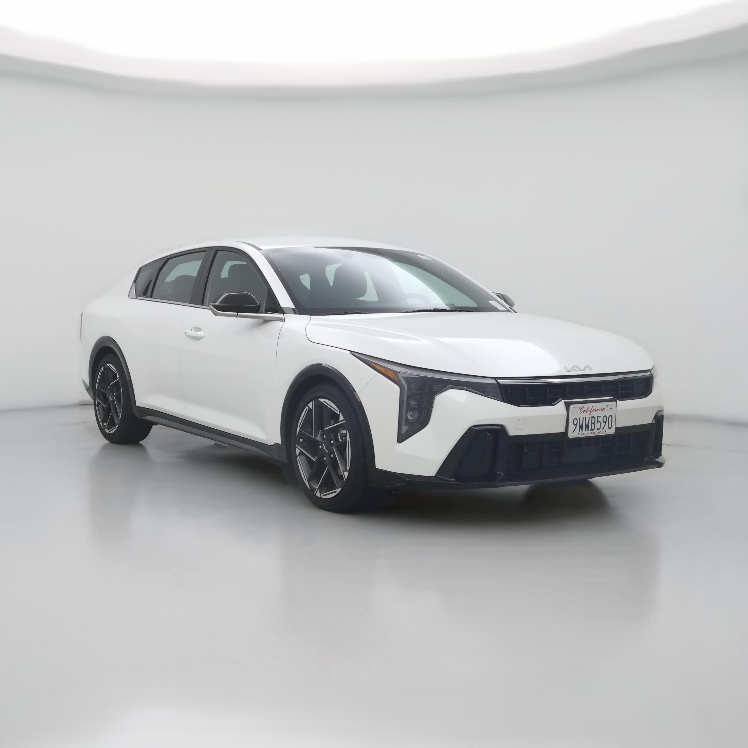 Thumbnail: 2025 Kia K4 - 1