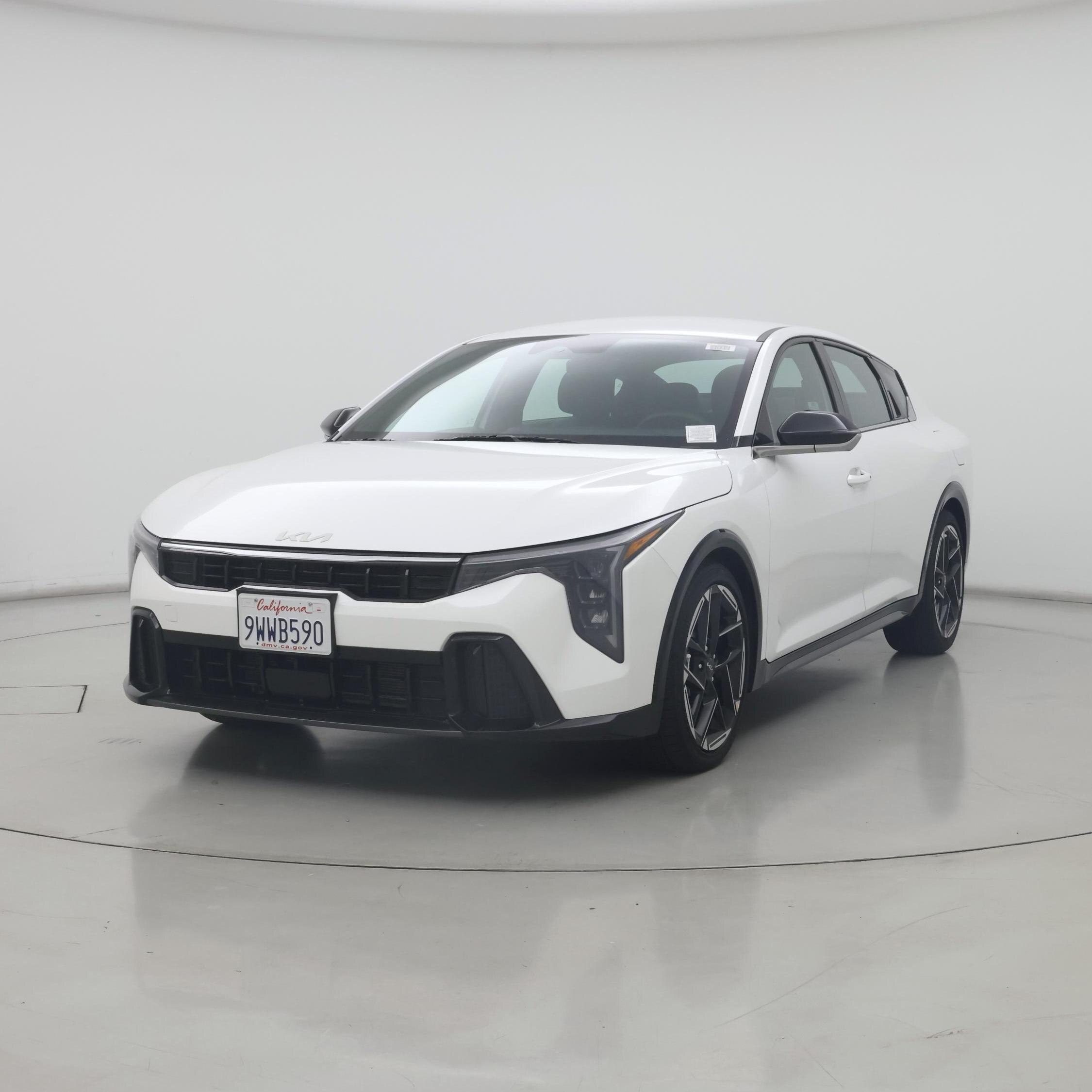 Thumbnail: 2025 Kia K4 - 4