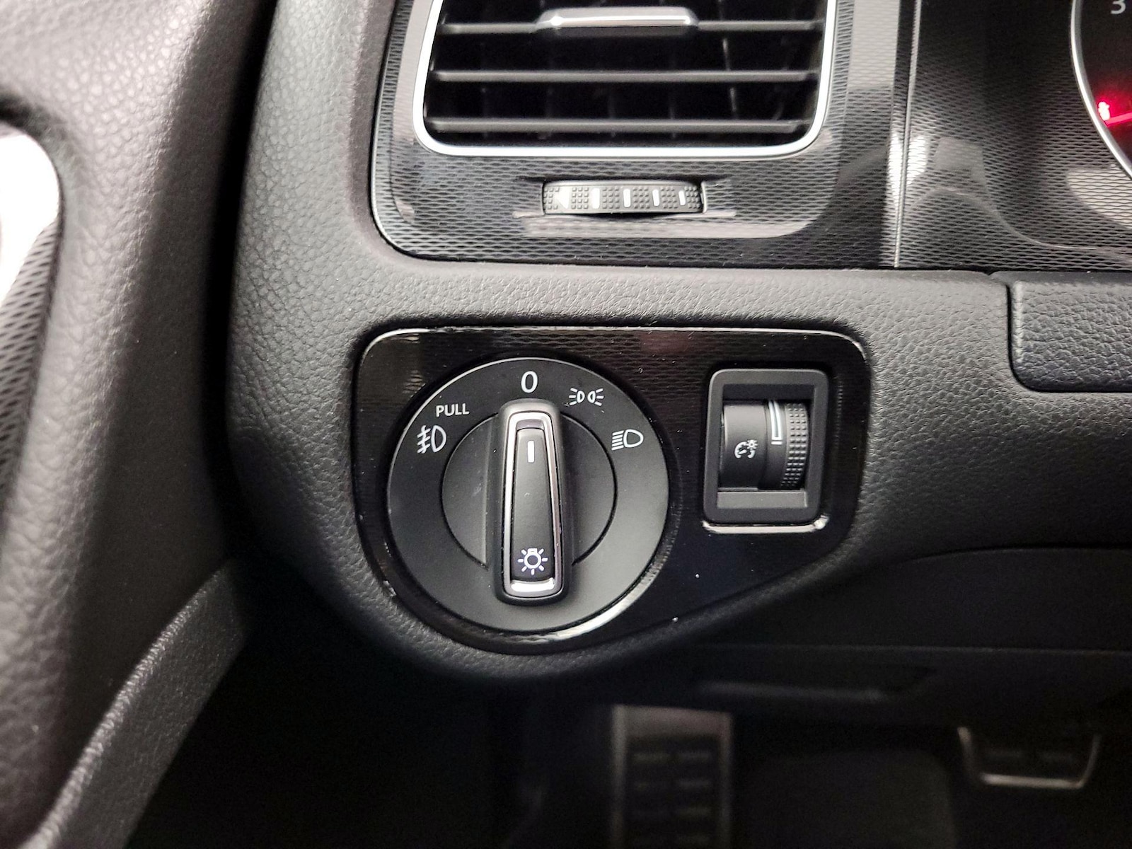 2016 Volkswagen Golf GTI SE - Photo 14