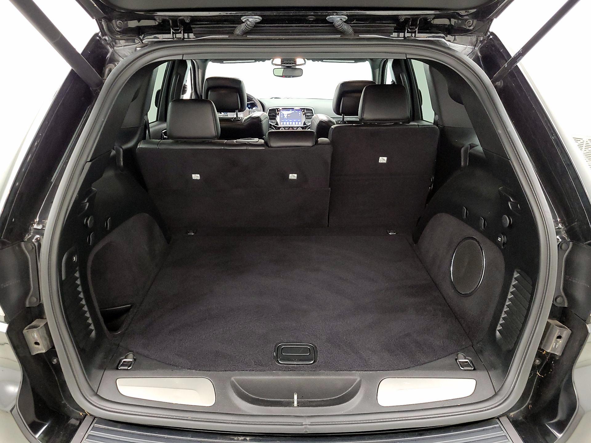 Thumbnail: 2019 Jeep Grand Cherokee - 19