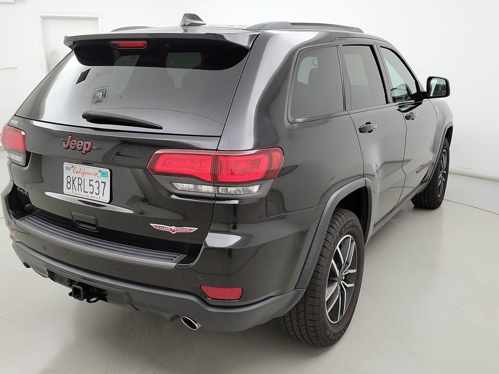Thumbnail: 2019 Jeep Grand Cherokee - 5