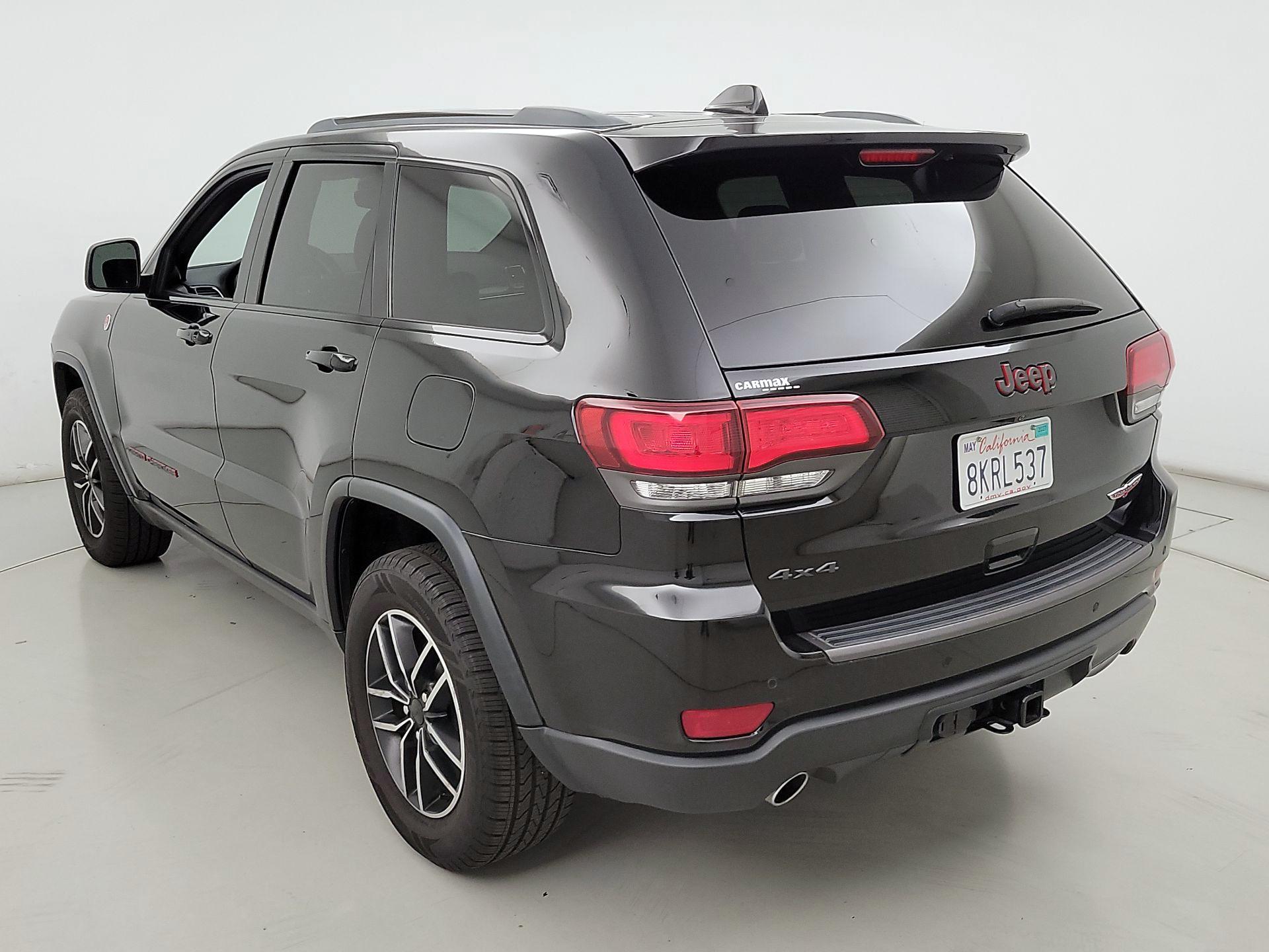 Thumbnail: 2019 Jeep Grand Cherokee - 7