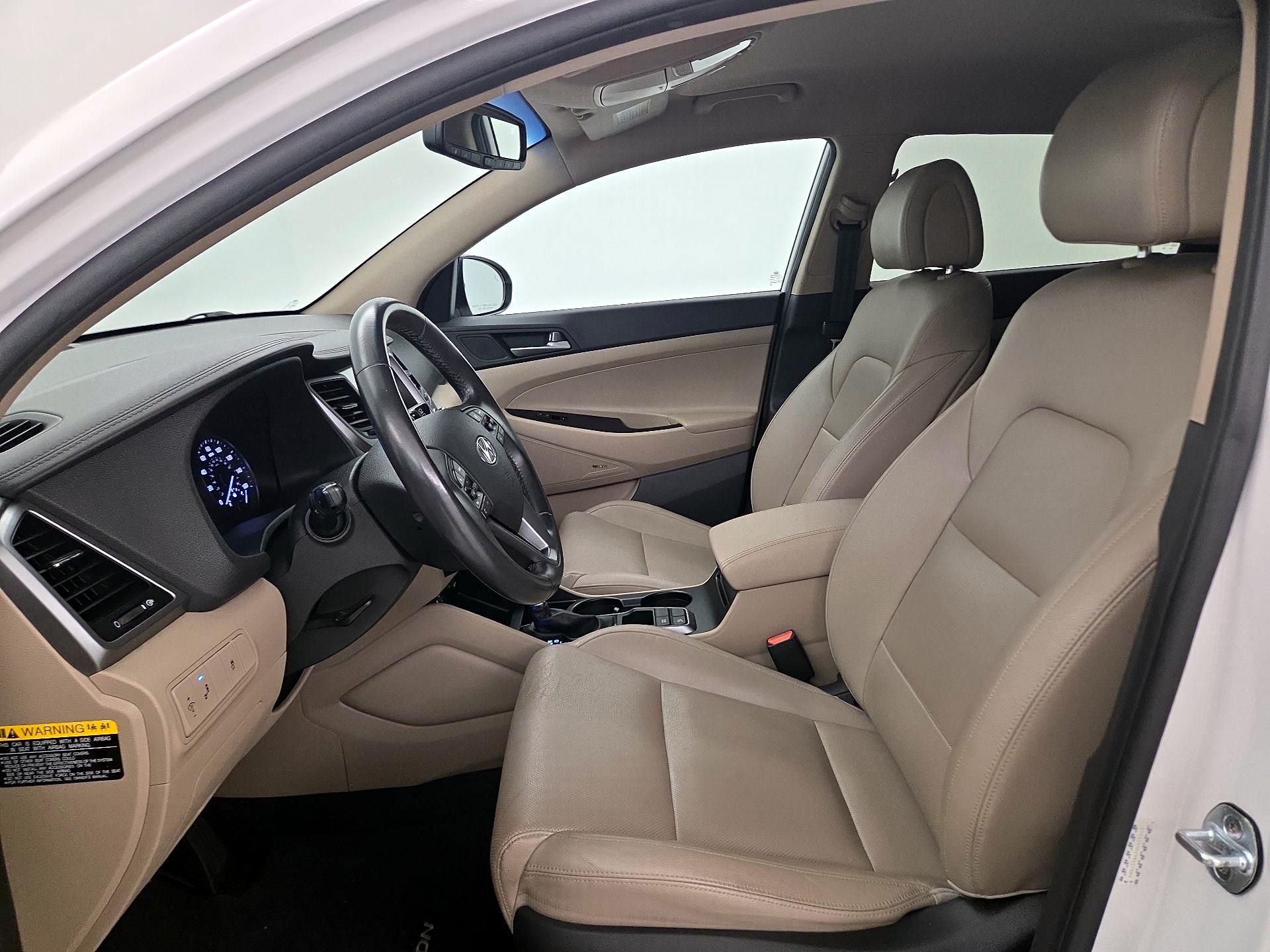 Thumbnail: 2017 Hyundai Tucson - 11