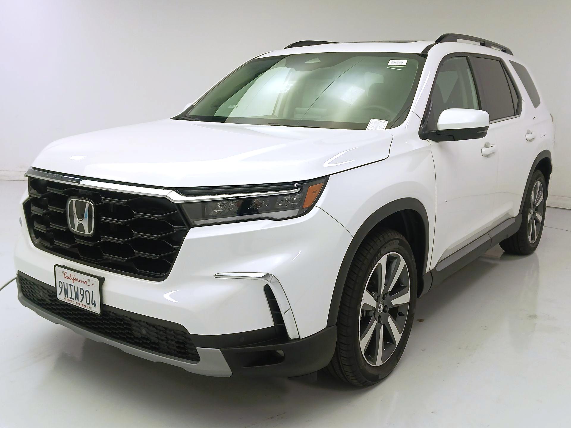 Thumbnail: 2025 Honda Pilot - 3