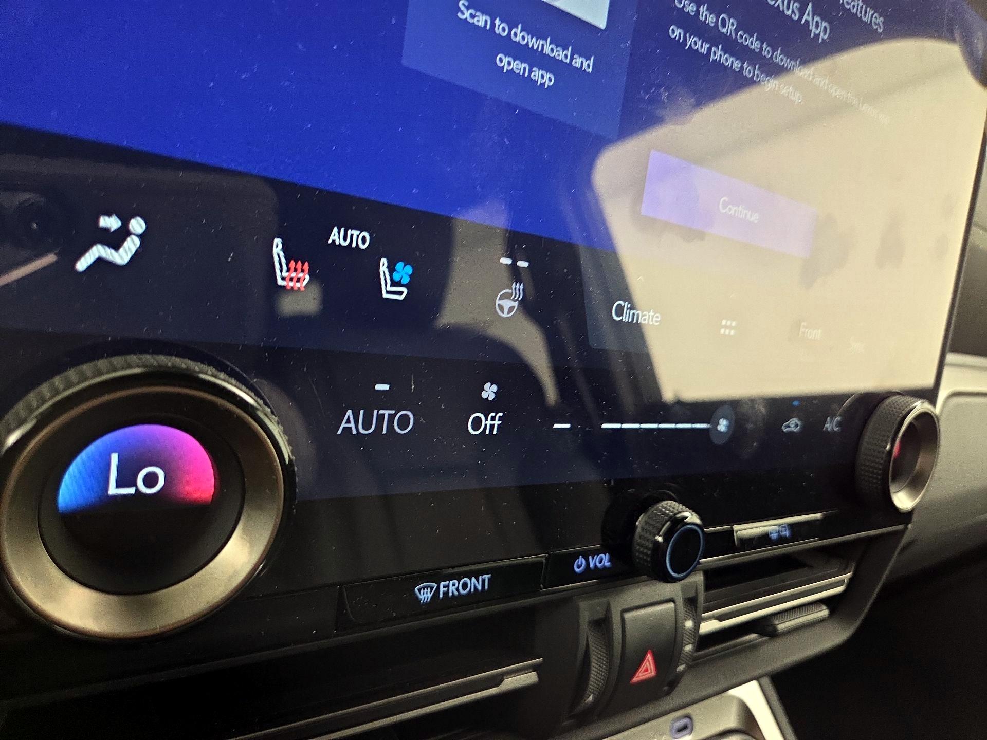 Thumbnail: 2025 Lexus GX - 16