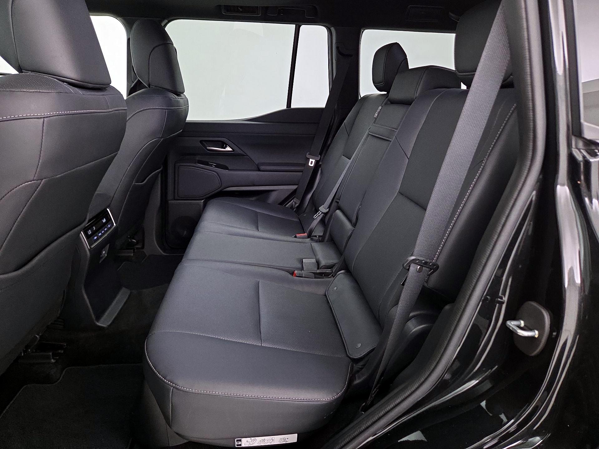 Thumbnail: 2025 Lexus GX - 20