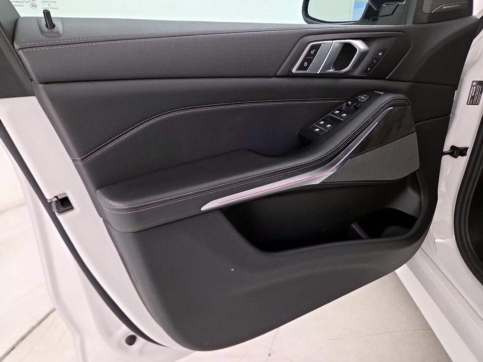 2020 BMW X5 40i - Photo 13