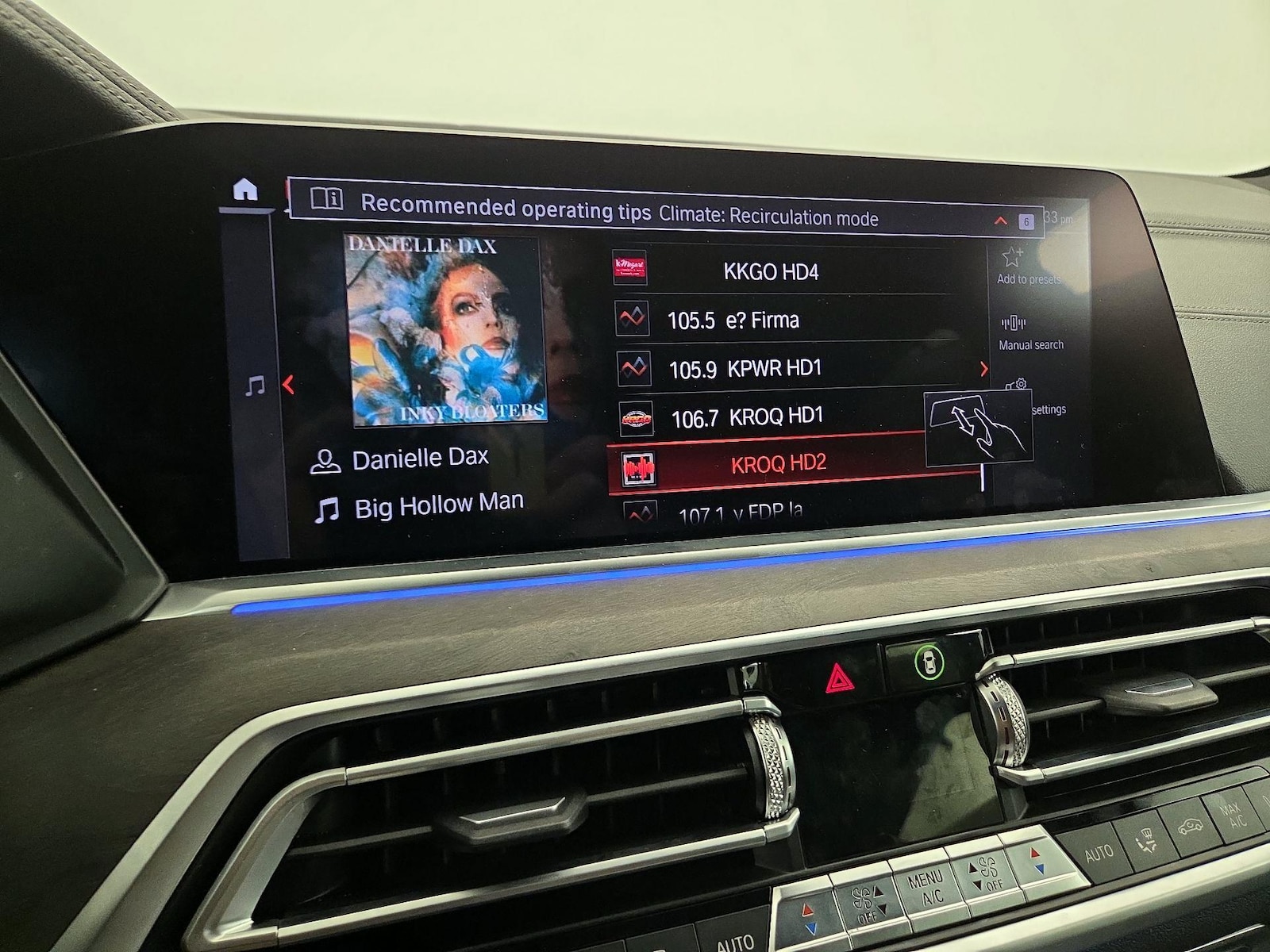 2020 BMW X5 40i - Photo 17