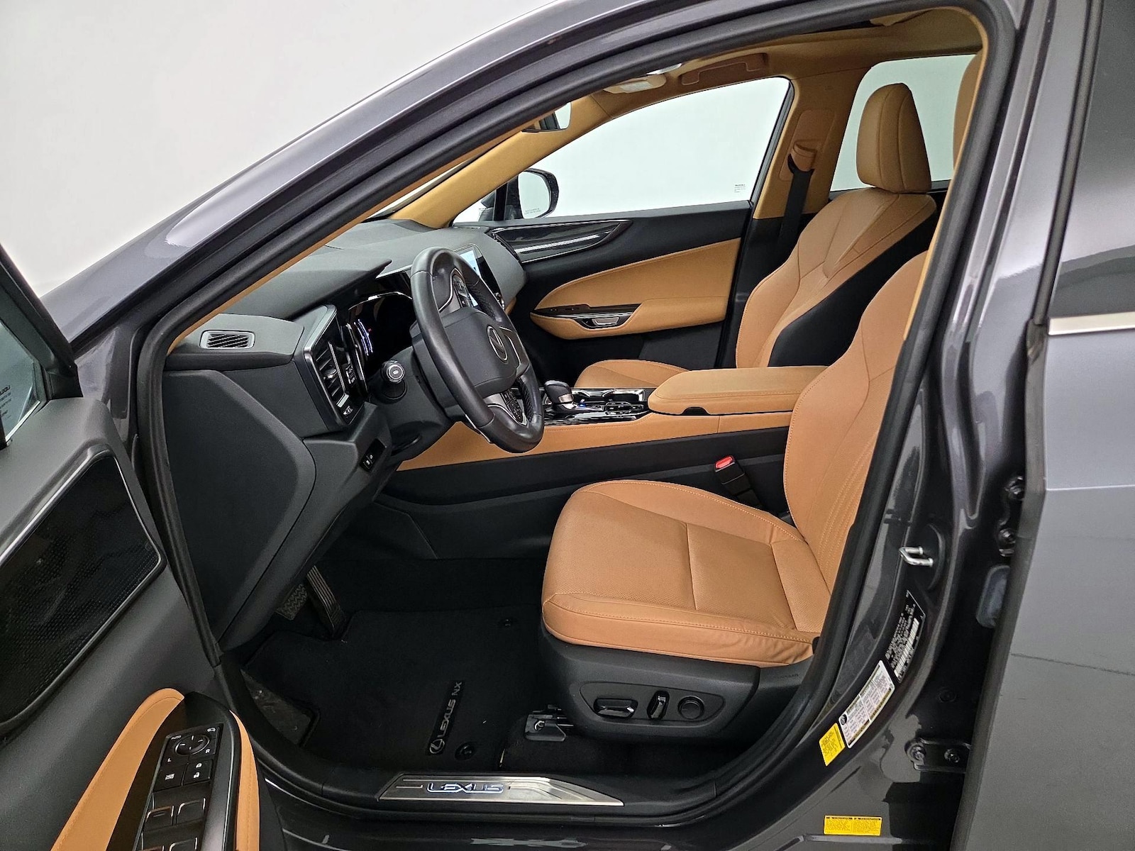 2024 Lexus NX 350 - Photo 12