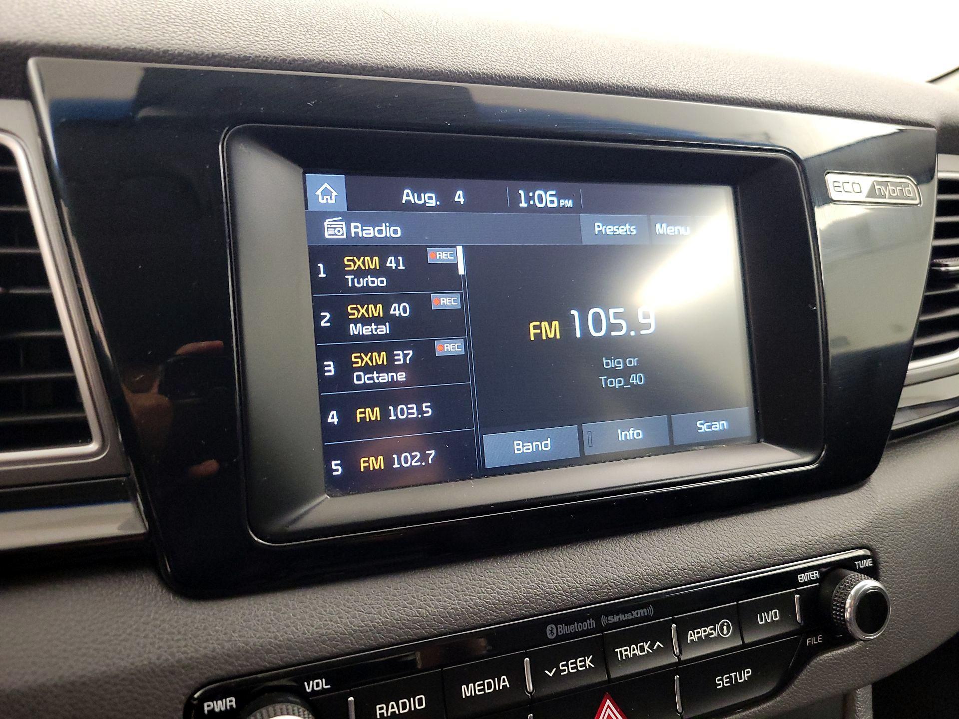Thumbnail: 2018 Kia Niro - 15