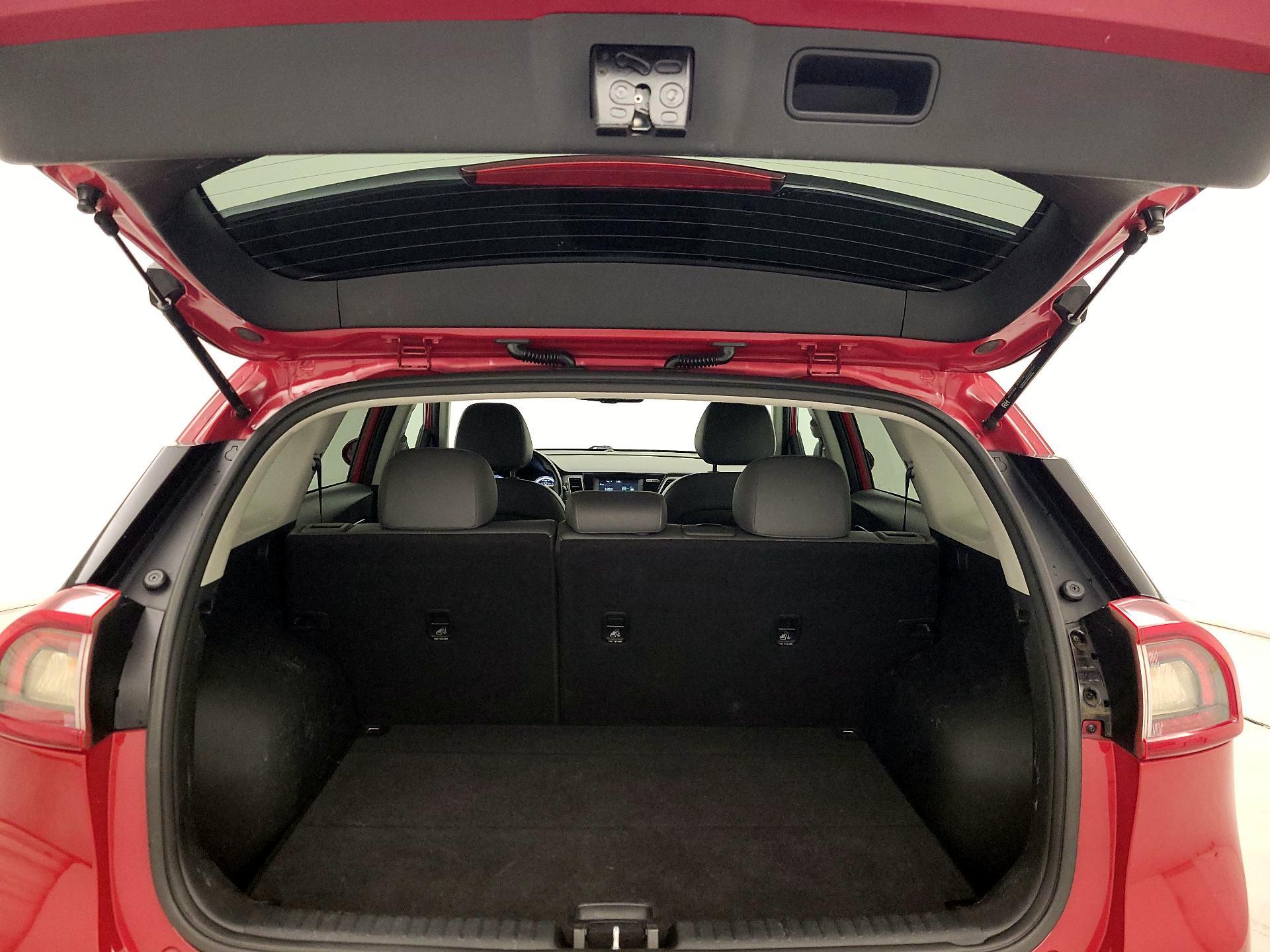 Thumbnail: 2018 Kia Niro - 20