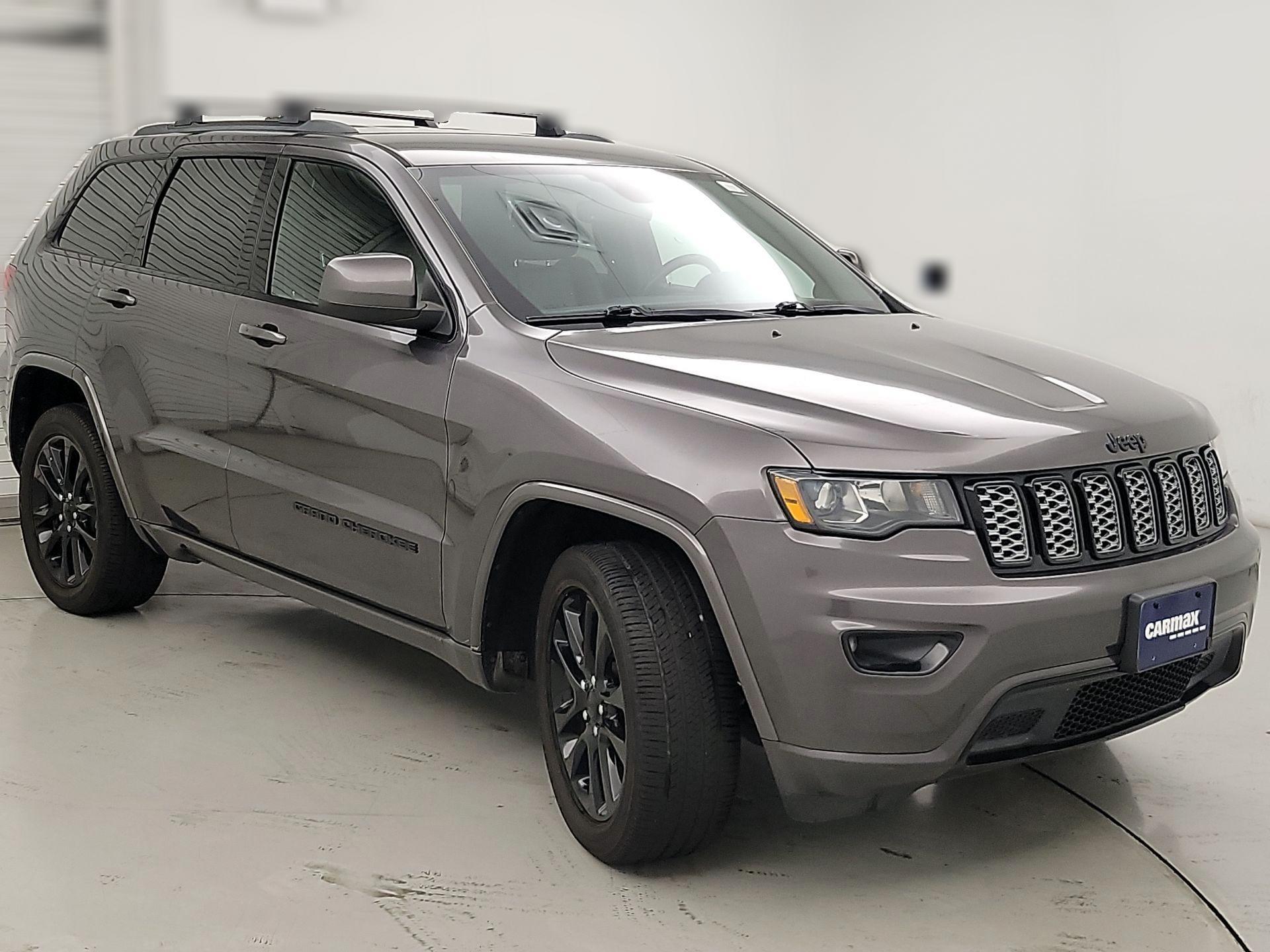 Thumbnail: 2020 Jeep Grand Cherokee - 1