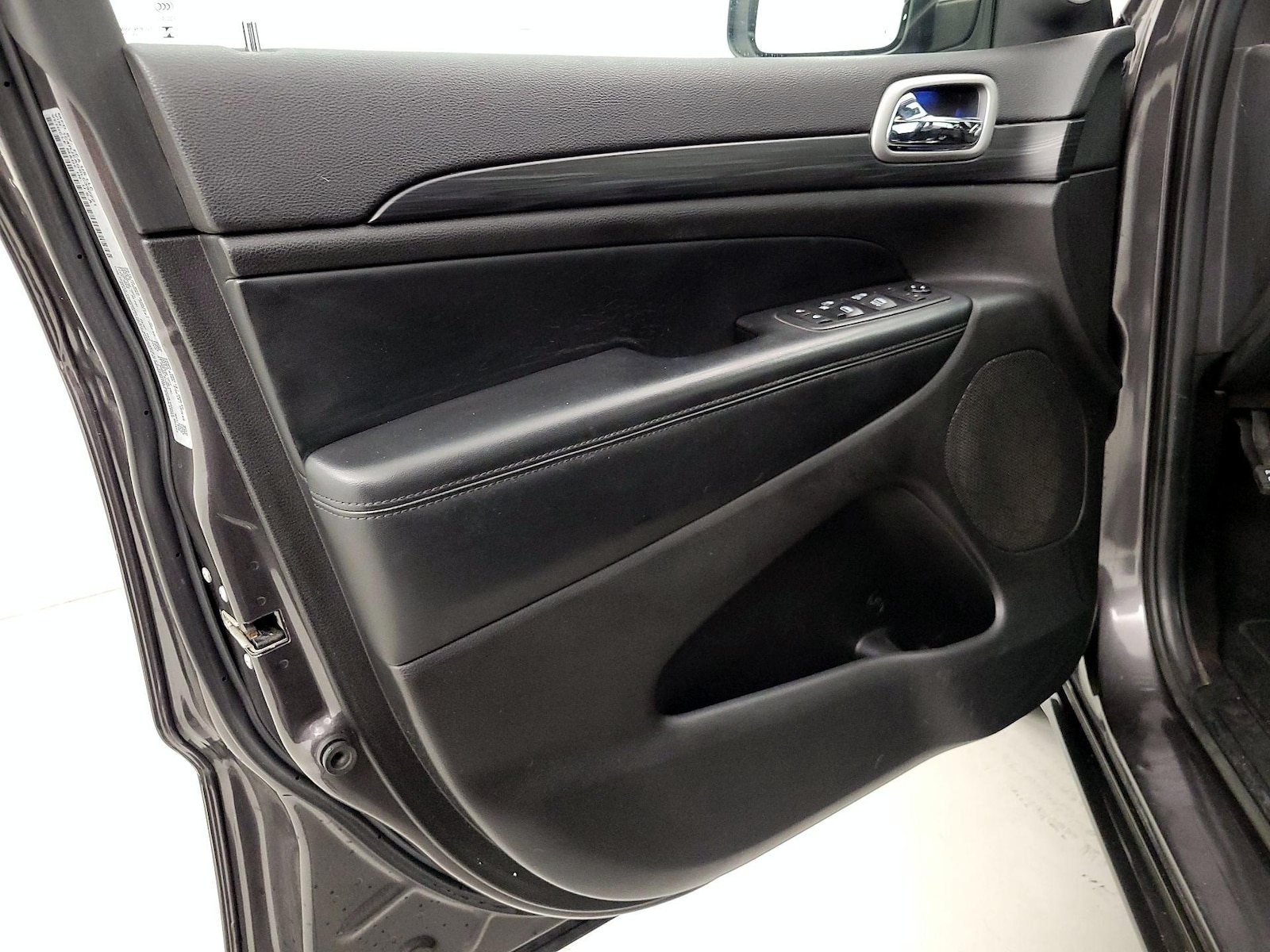 2020 Jeep Grand Cherokee Altitude - Photo 12