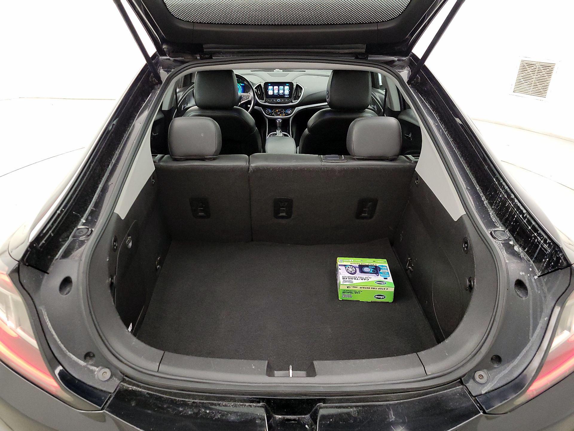 Thumbnail: 2018 Chevrolet Volt - 15