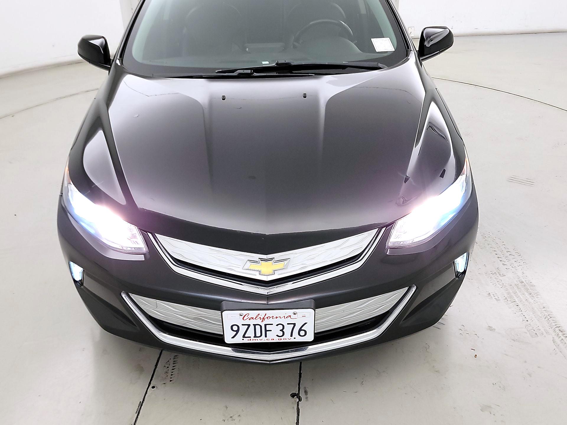 Thumbnail: 2018 Chevrolet Volt - 2