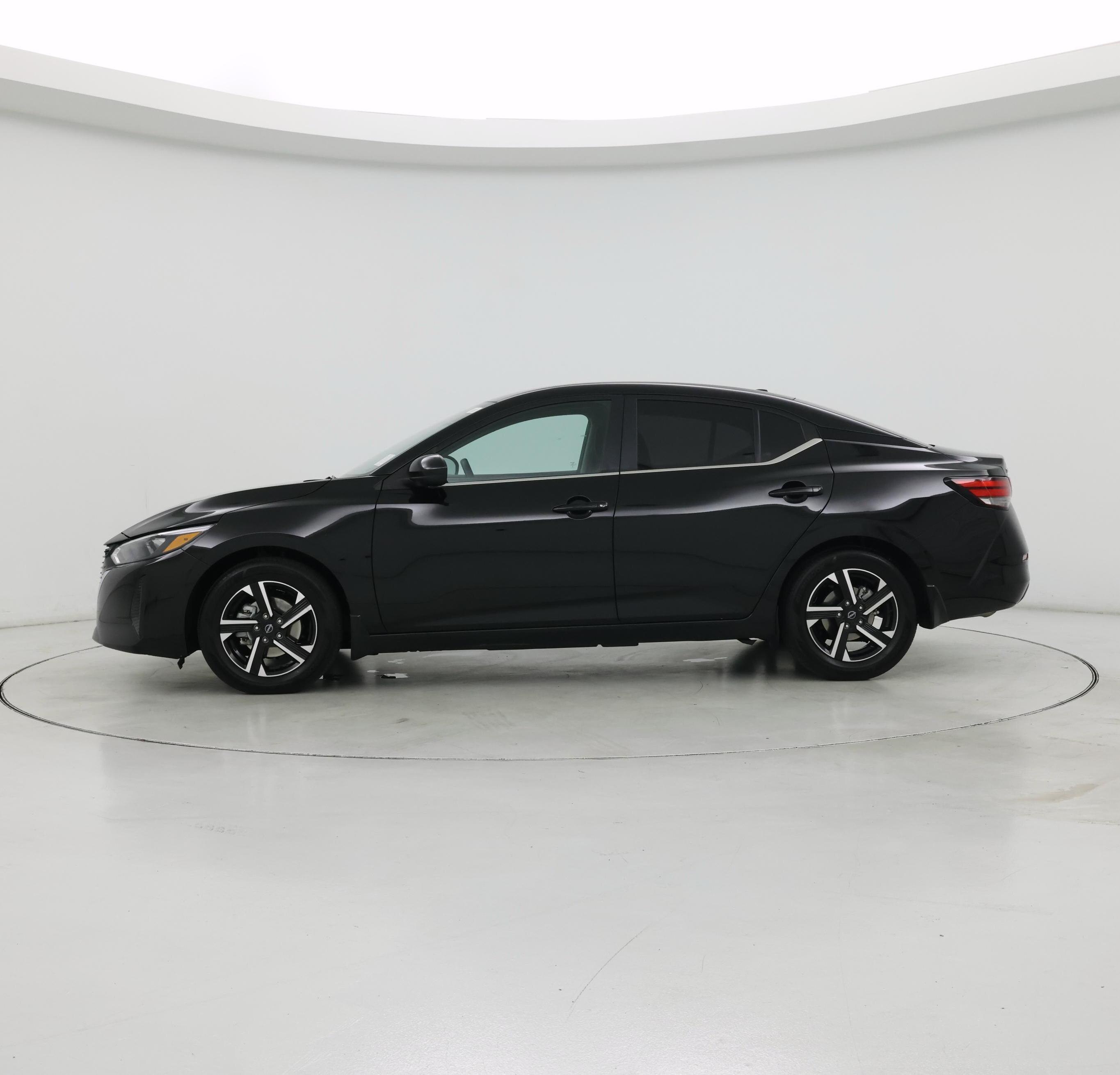Thumbnail: 2025 Nissan Sentra - 3