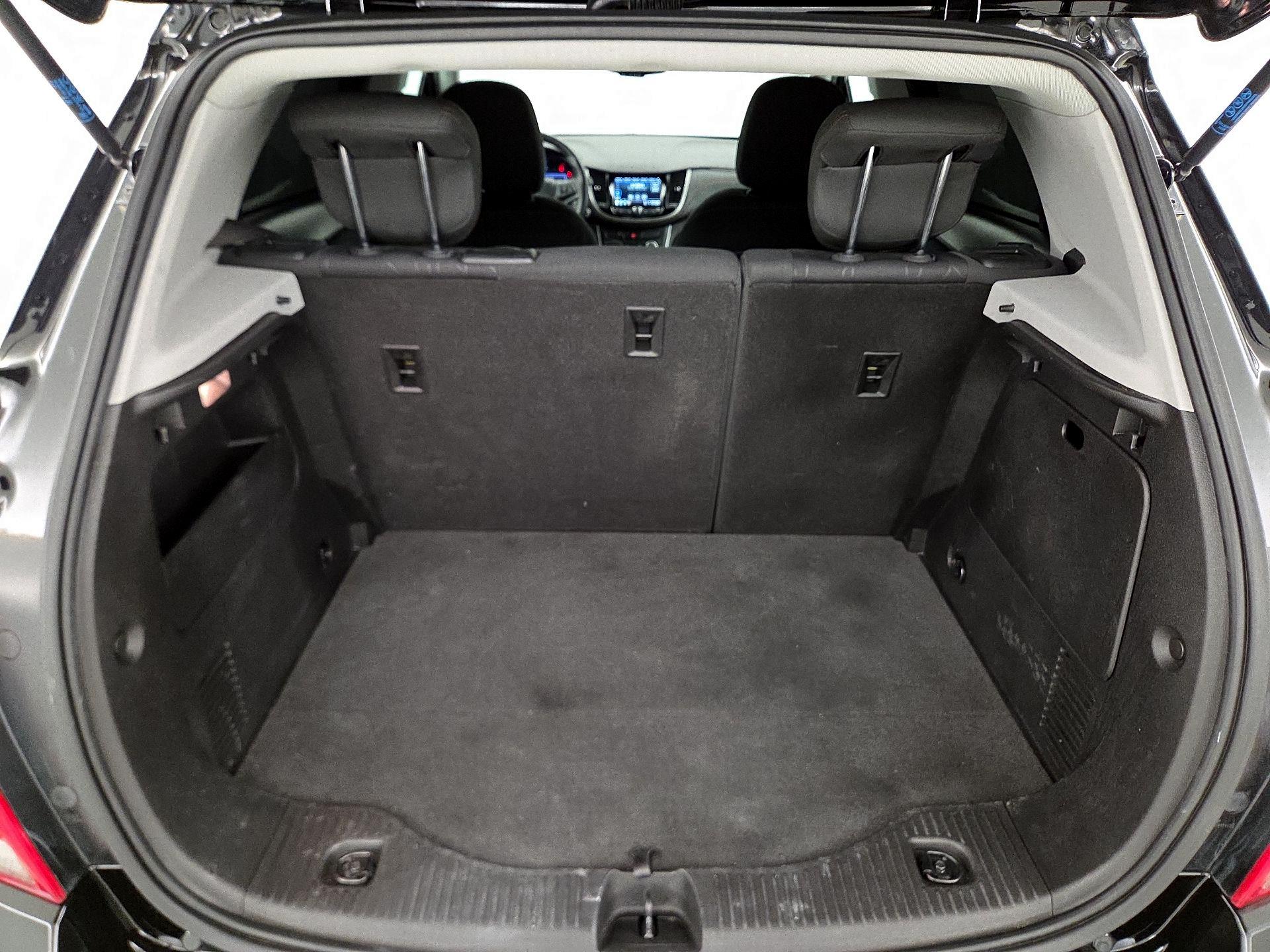 Thumbnail: 2019 Chevrolet Trax - 20