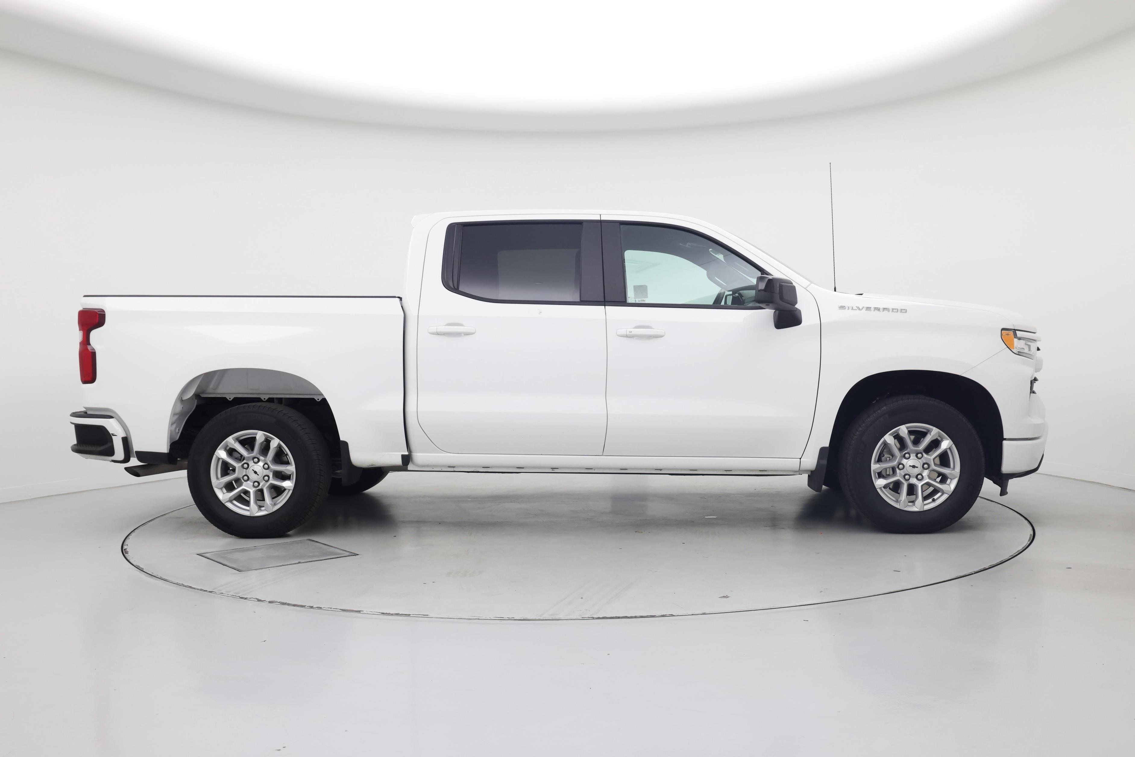 Thumbnail: 2026 Chevrolet Silverado 1500 - 7