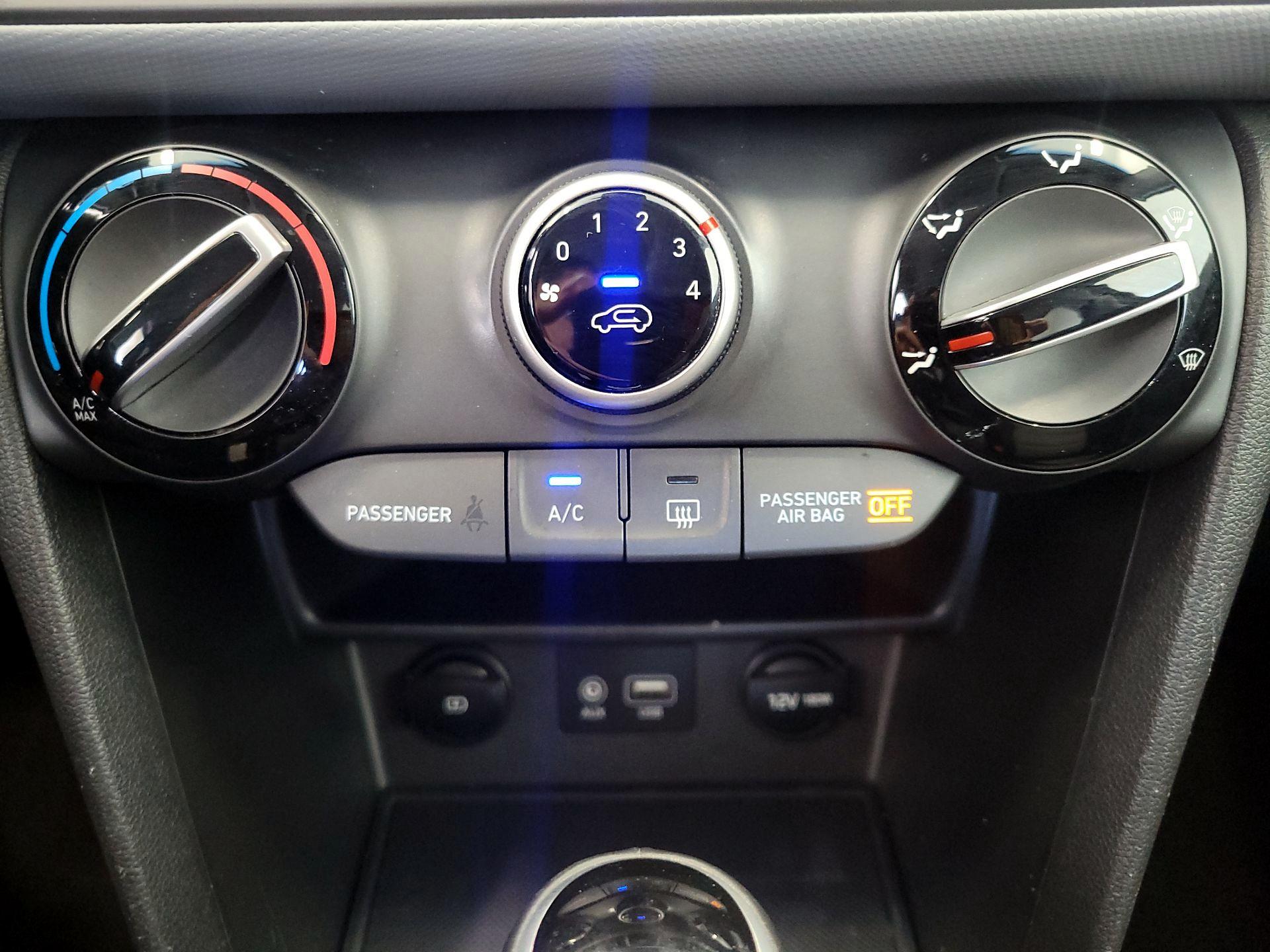 Thumbnail: 2021 Hyundai Kona - 16
