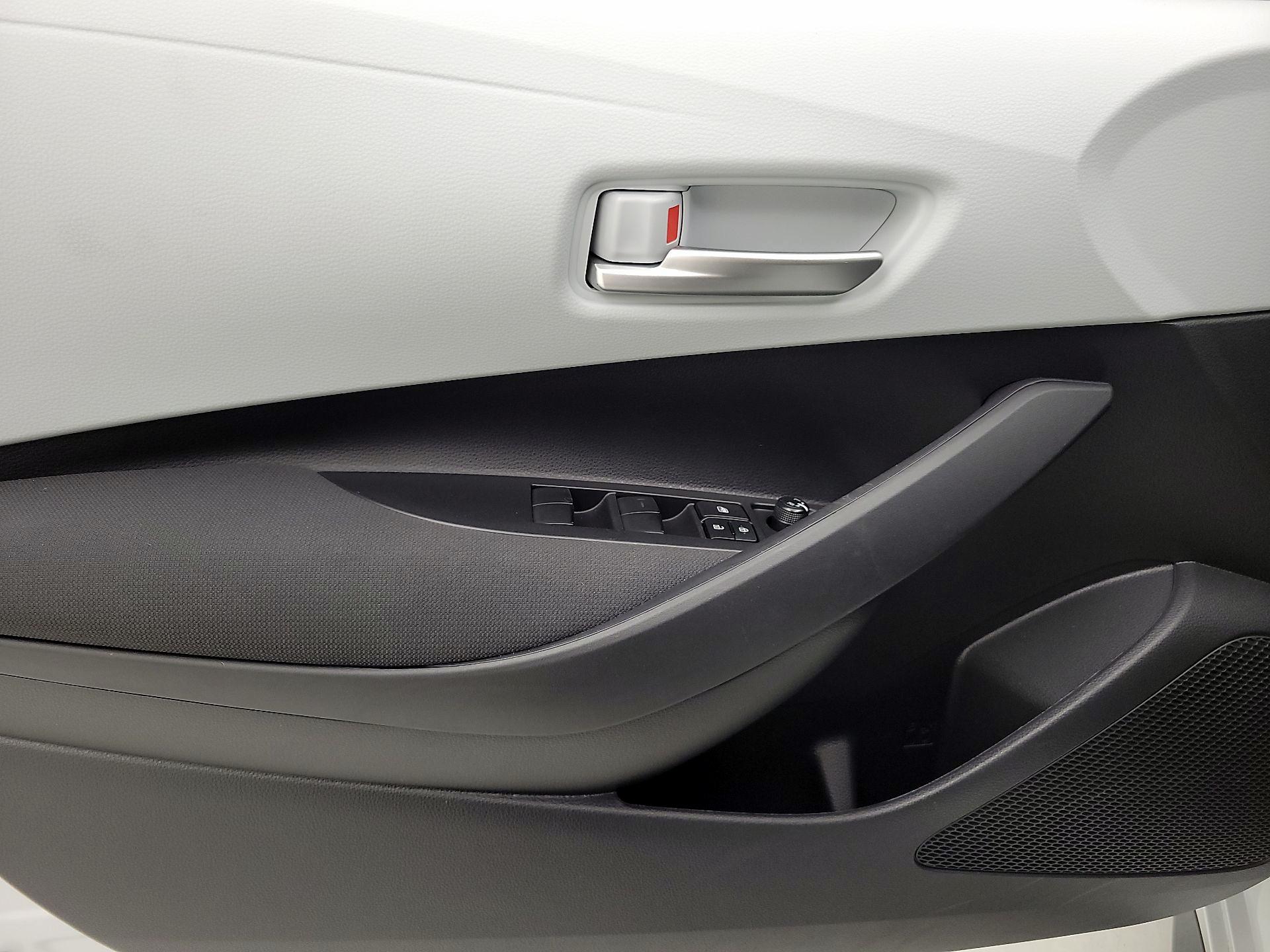Thumbnail: 2026 Toyota Corolla - 12