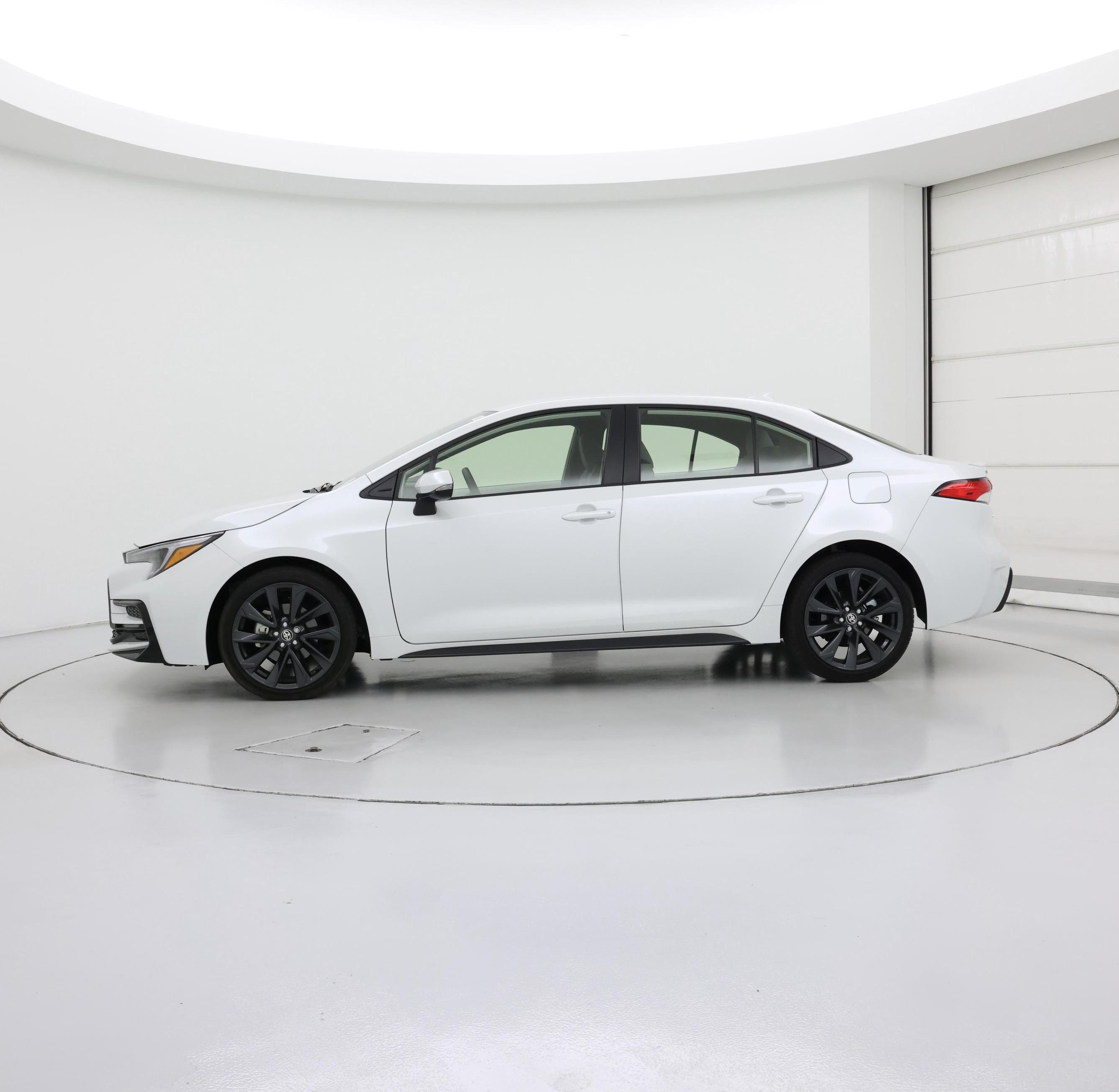 Thumbnail: 2026 Toyota Corolla - 3