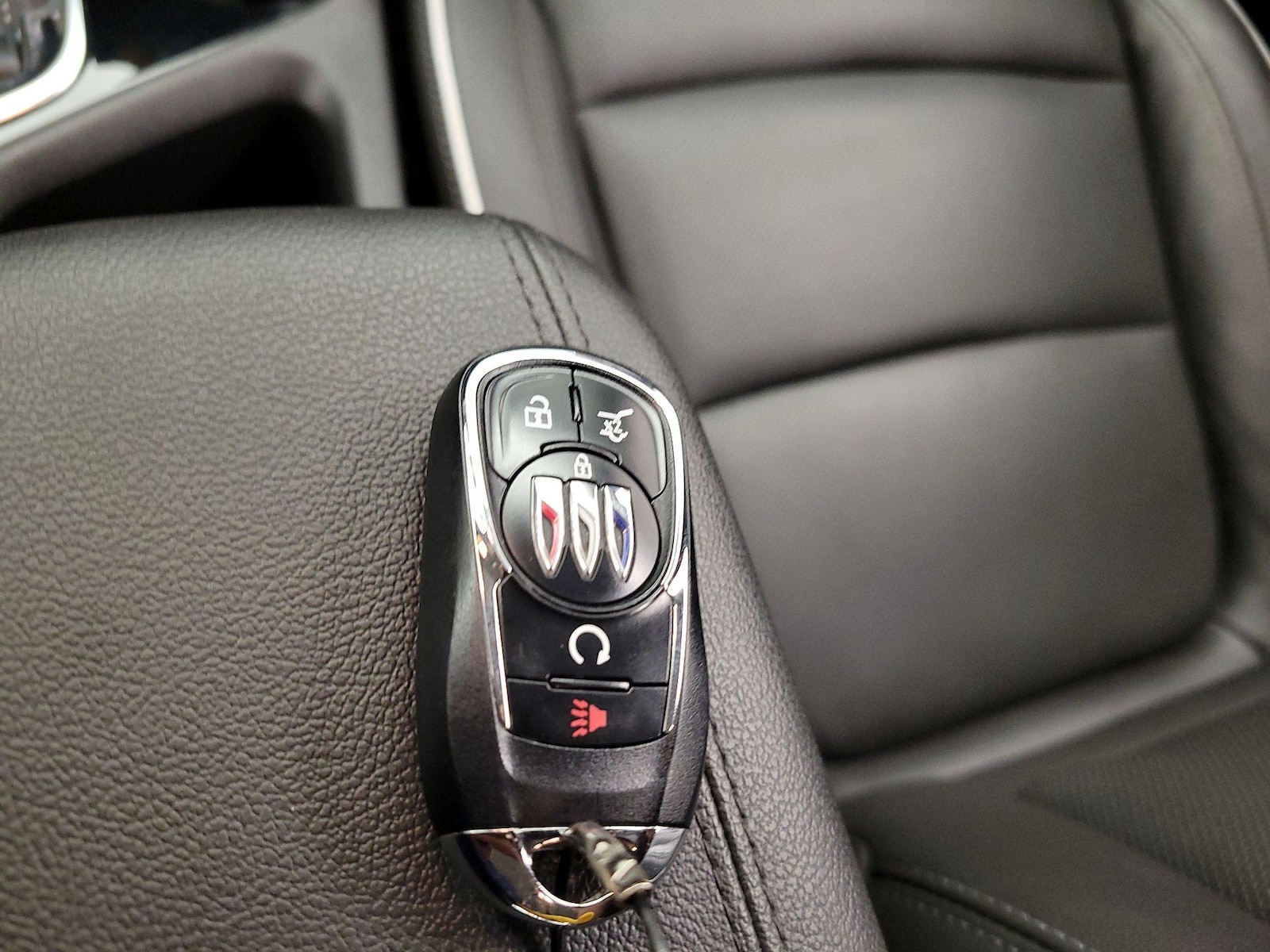 2024 Buick Encore GX Avenir - Photo 23