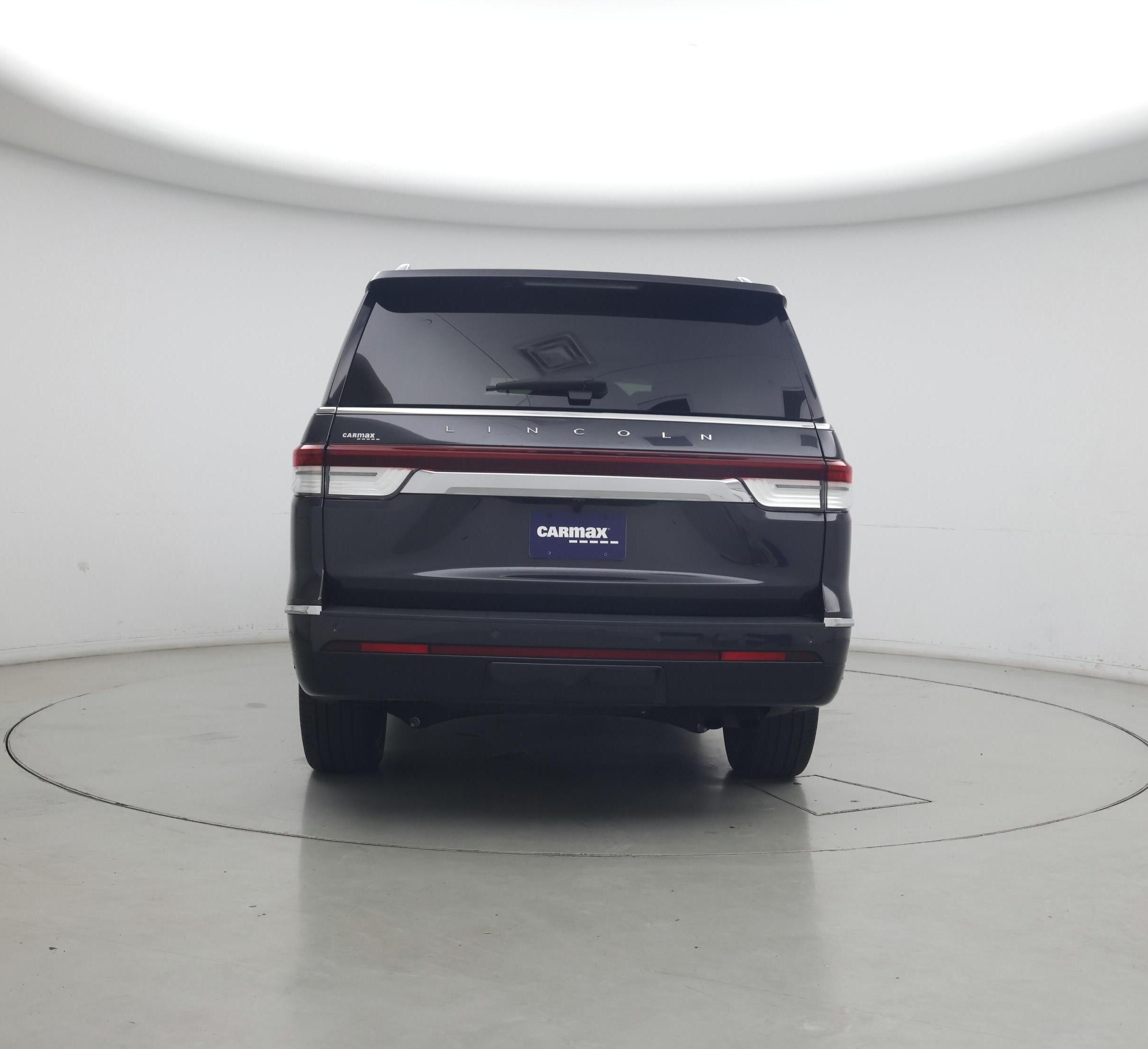 Thumbnail: 2024 Lincoln Navigator - 6