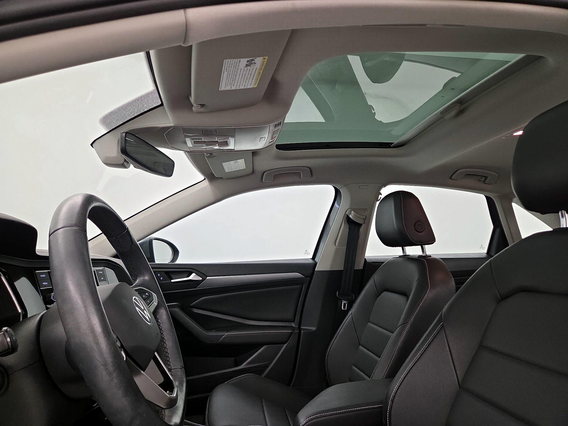 Thumbnail: 2022 Volkswagen Jetta - 19