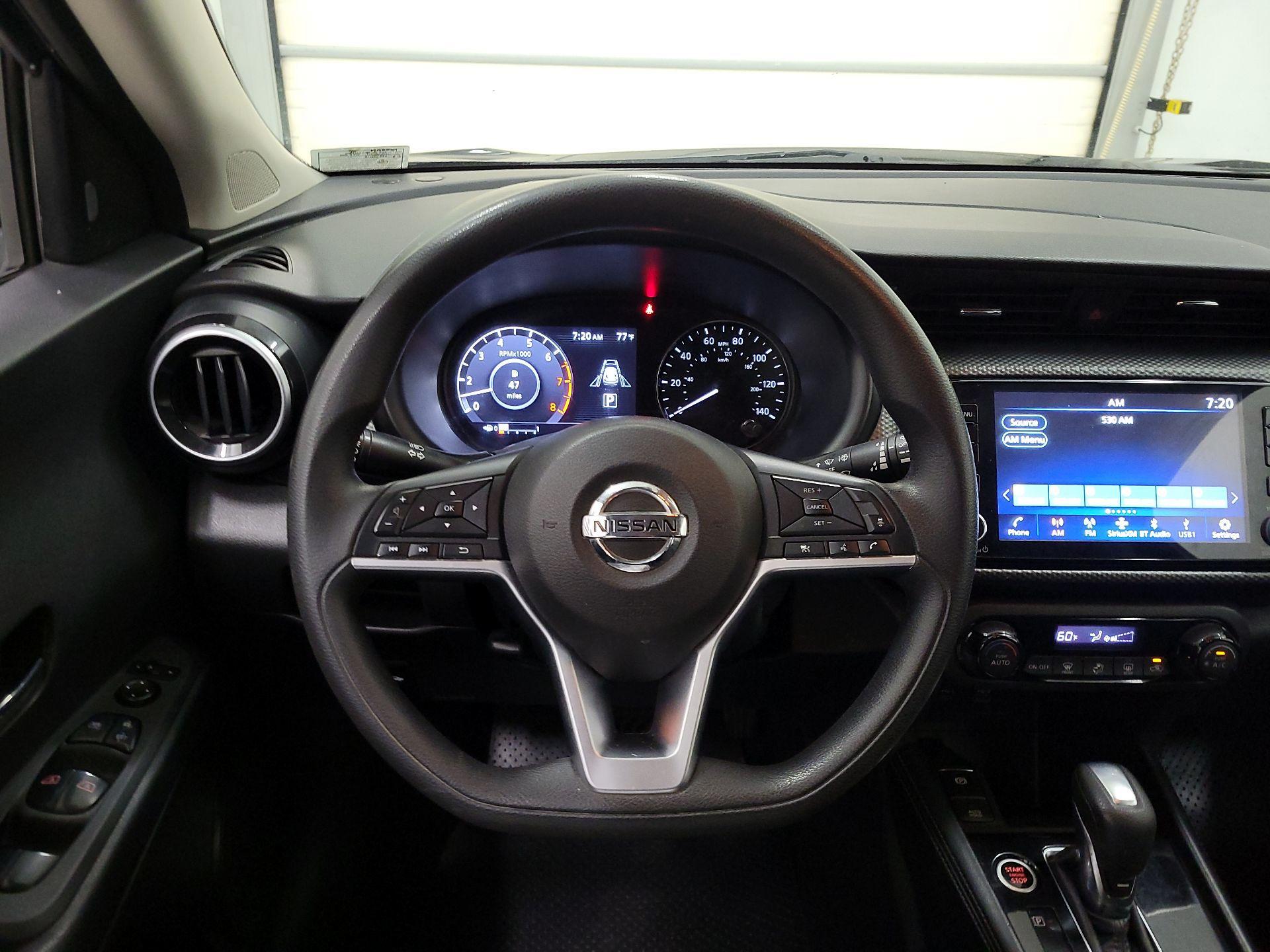 Thumbnail: 2021 Nissan Kicks - 10