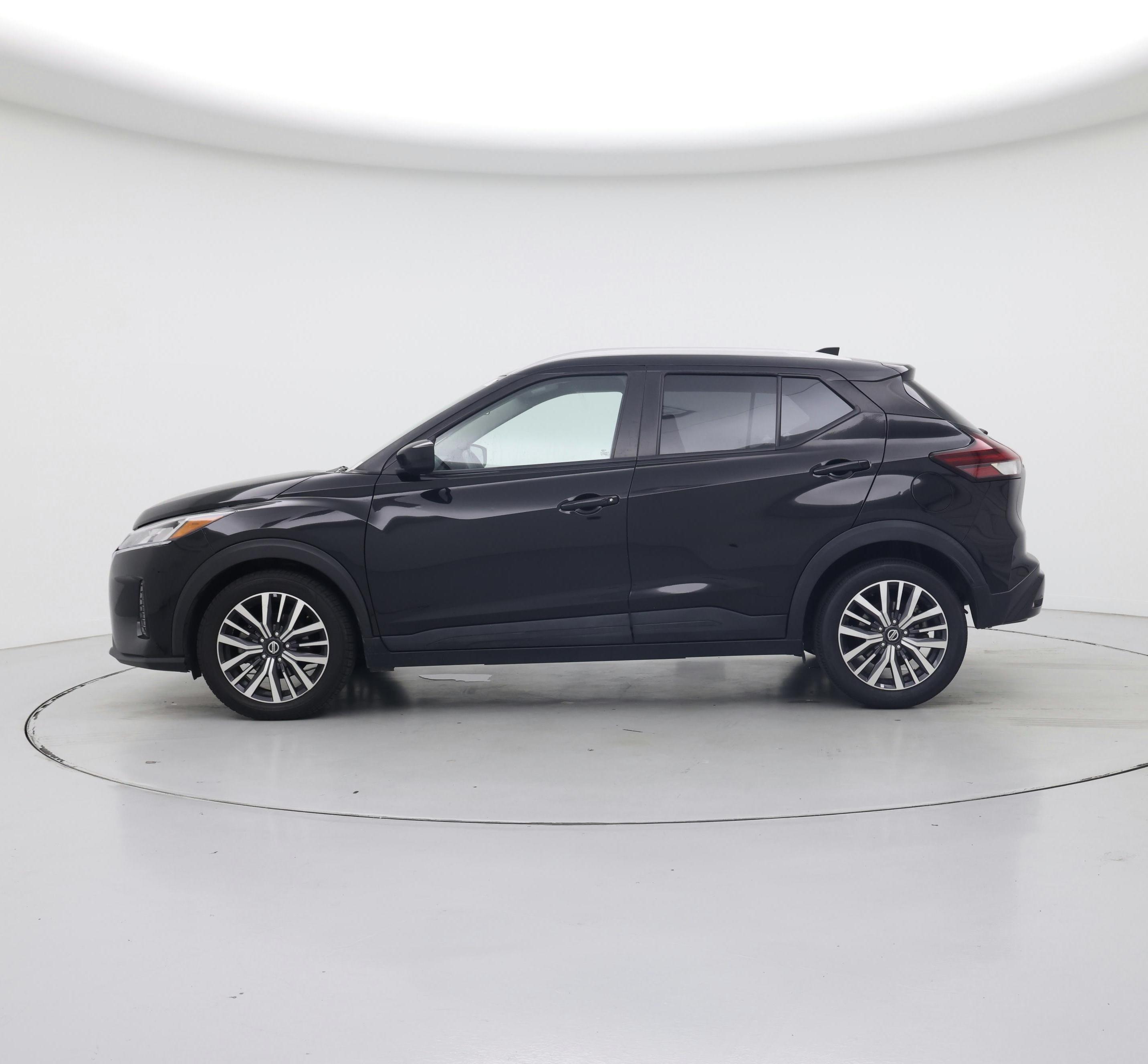 Thumbnail: 2021 Nissan Kicks - 3