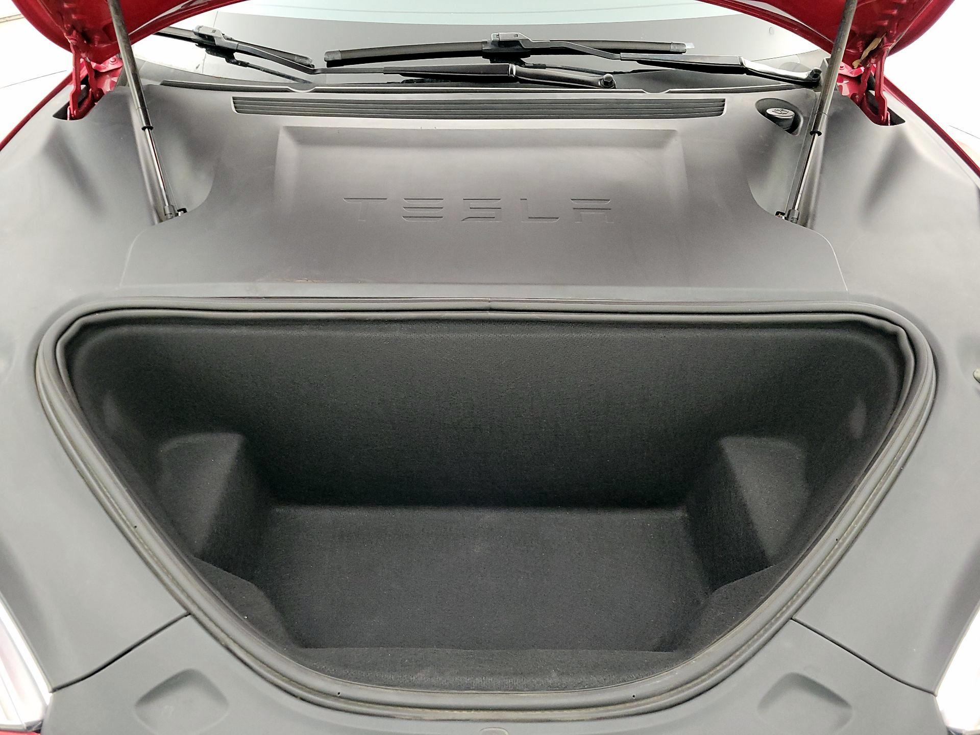Thumbnail: 2020 Tesla Model S - 20