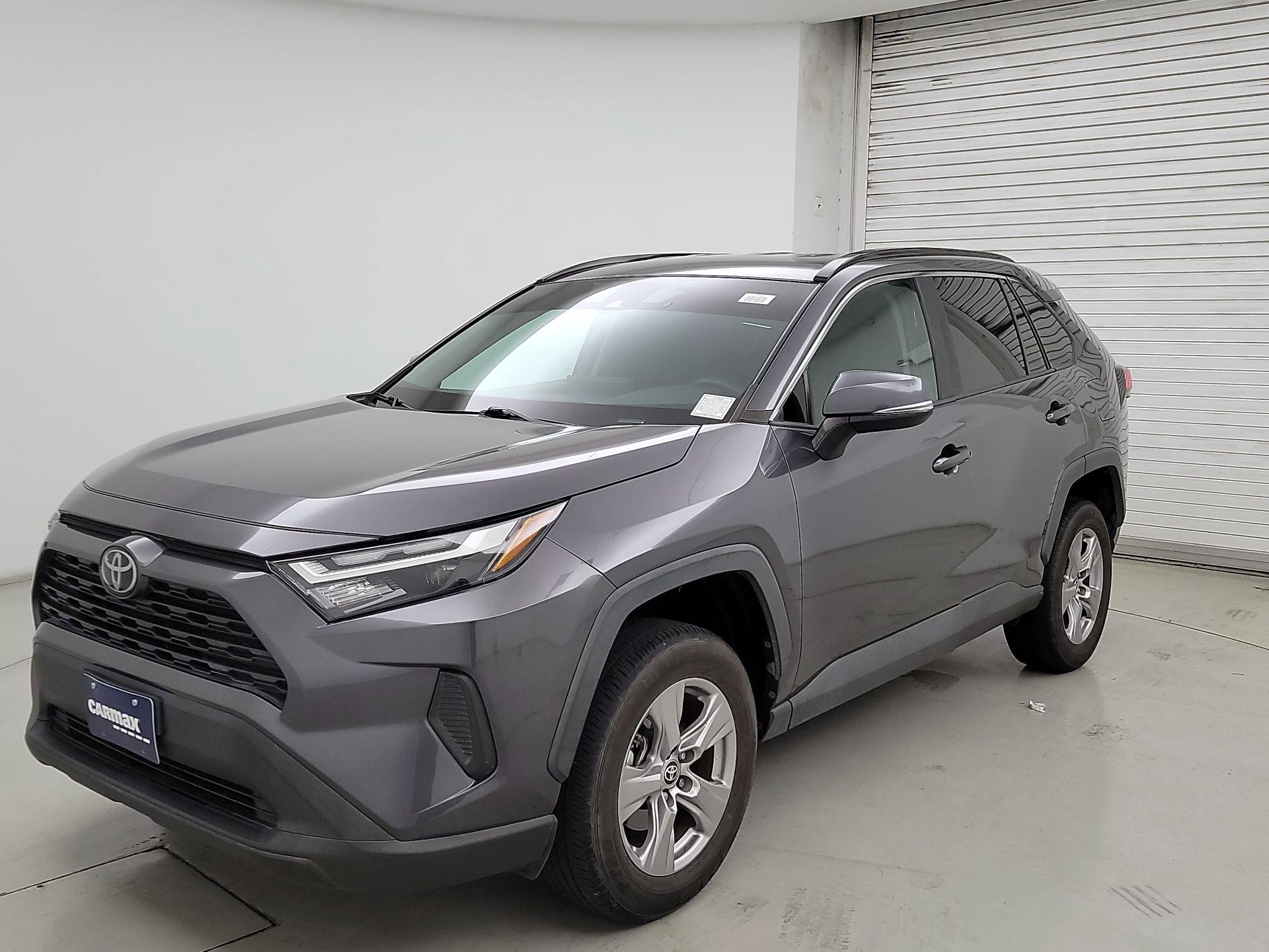 Thumbnail: 2023 Toyota RAV4 - 3
