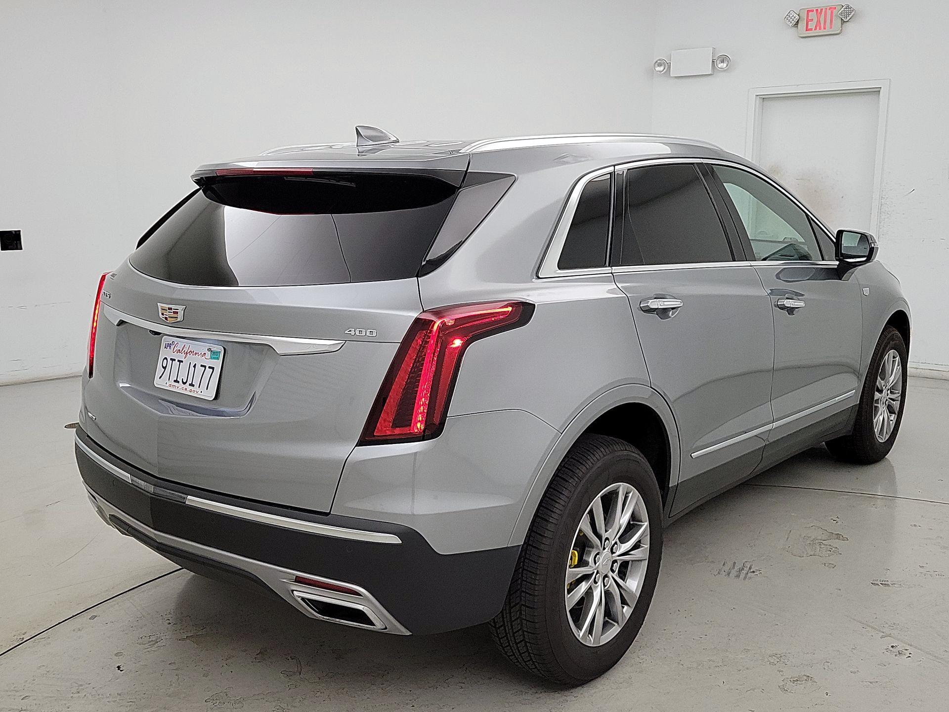 Thumbnail: 2023 Cadillac XT5 - 5