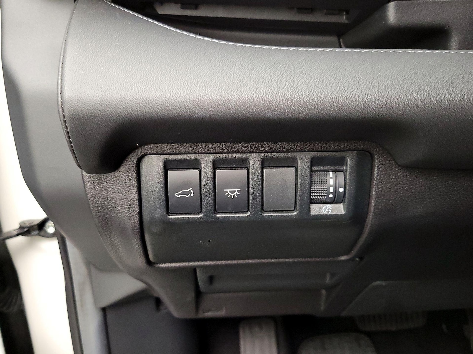 2024 Subaru Ascent Limited - Photo 14