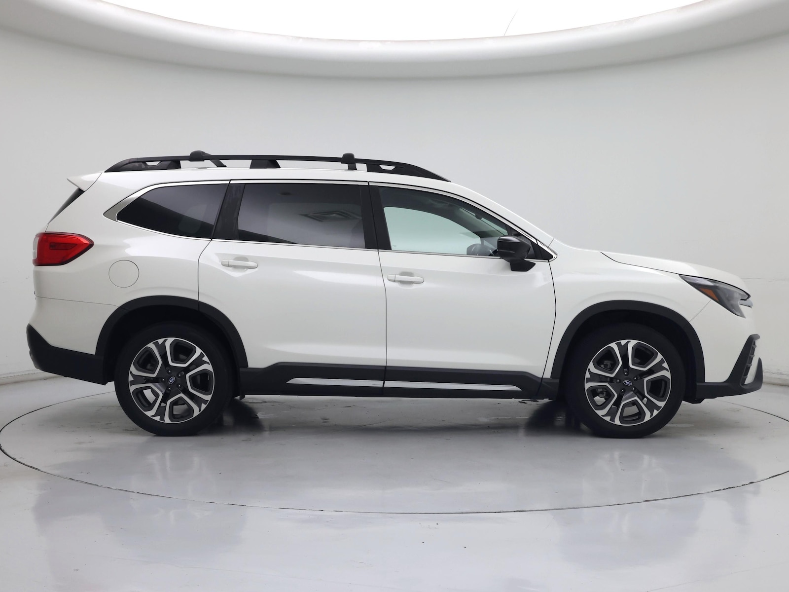2024 Subaru Ascent Limited - Photo 8