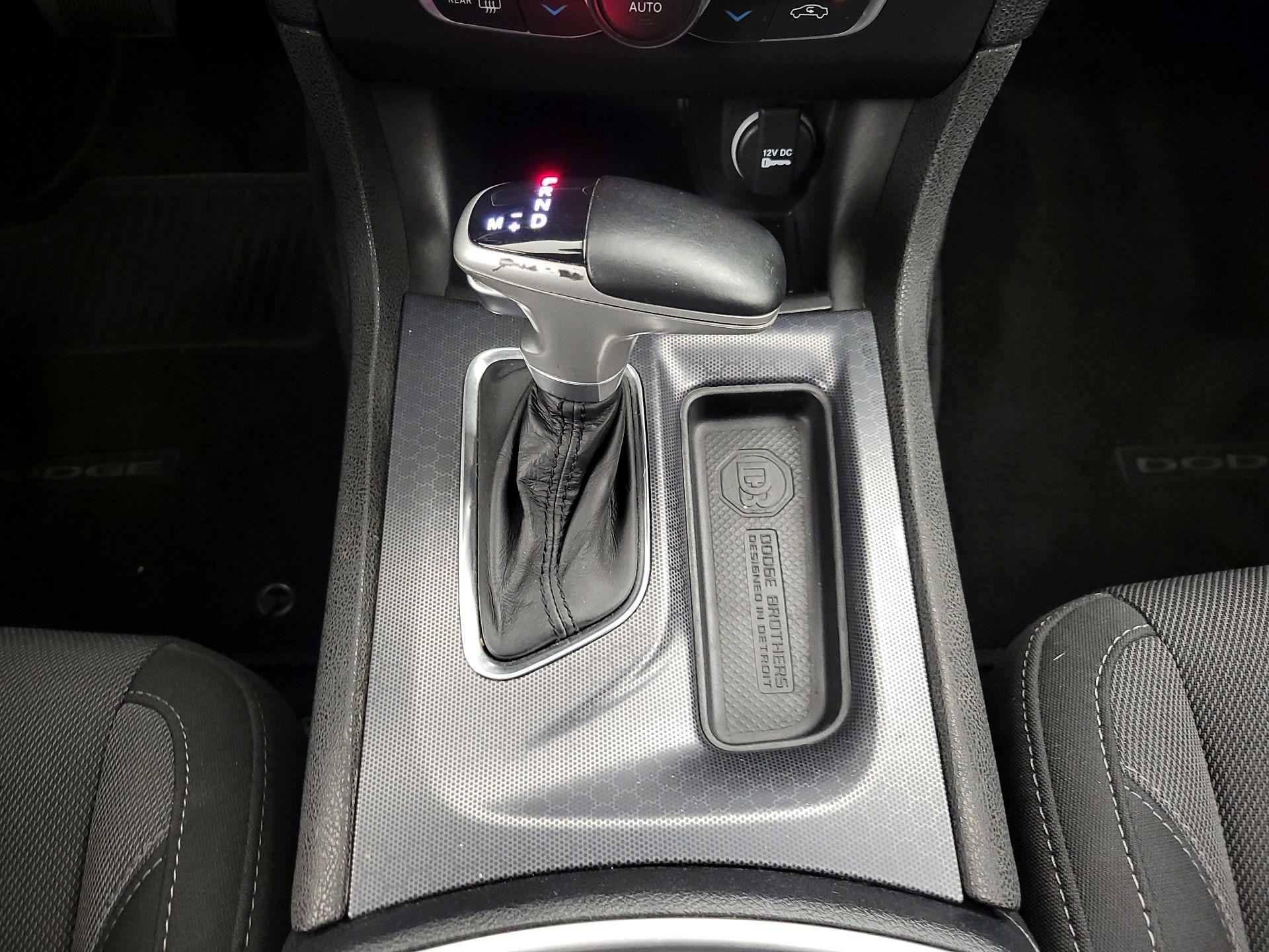 Thumbnail: 2015 Dodge Charger - 16