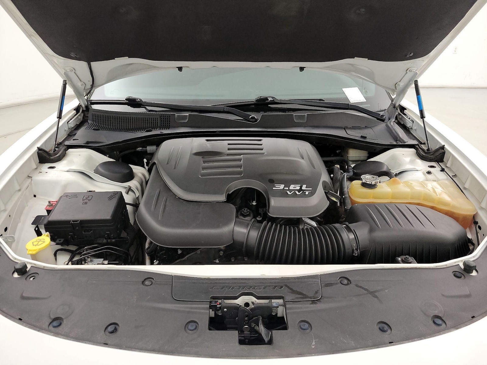 2015 Dodge Charger SXT - Photo 21
