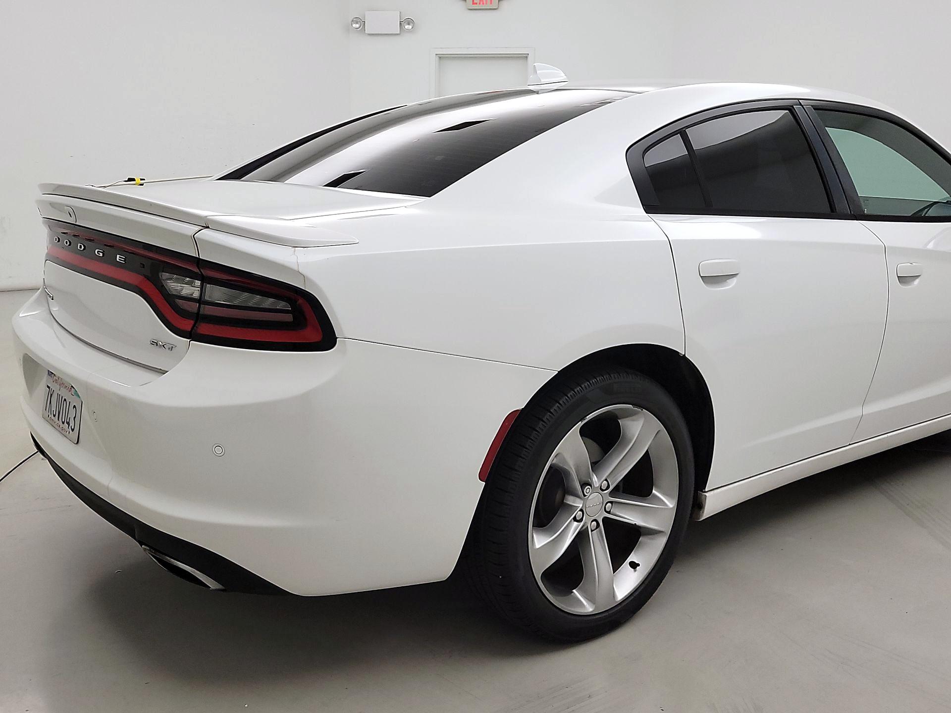 Thumbnail: 2015 Dodge Charger - 5