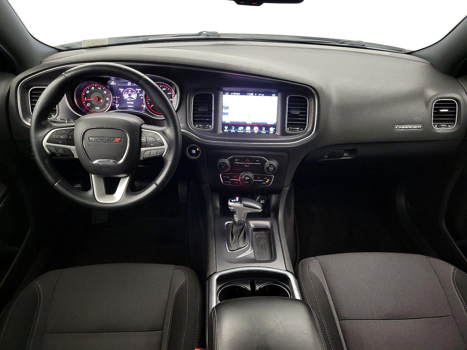 2015 Dodge Charger SXT - Photo 8