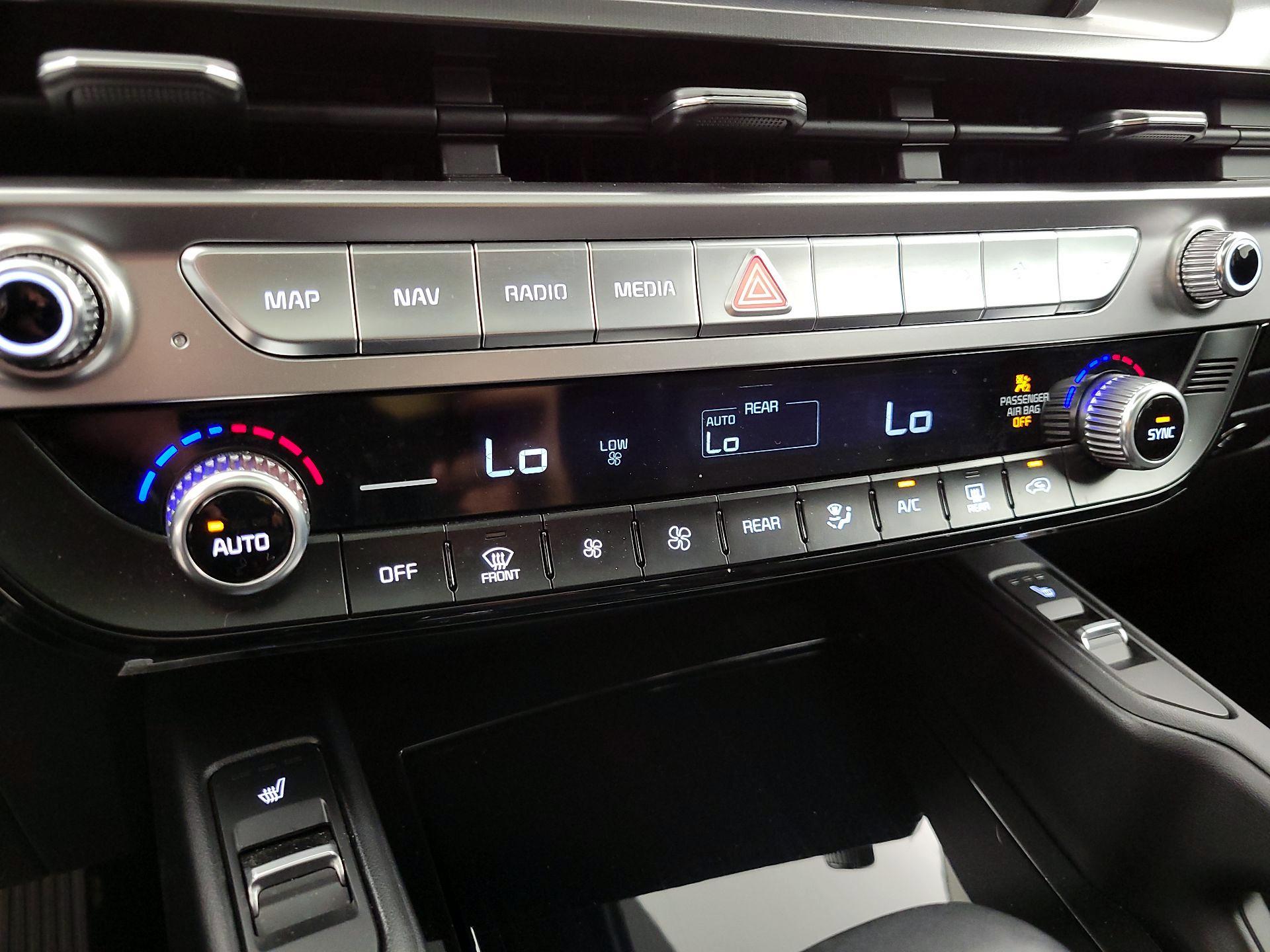 Thumbnail: 2024 Kia Telluride - 14