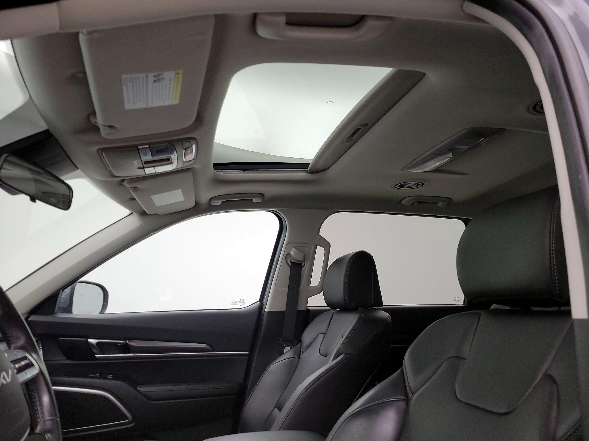 Thumbnail: 2024 Kia Telluride - 17