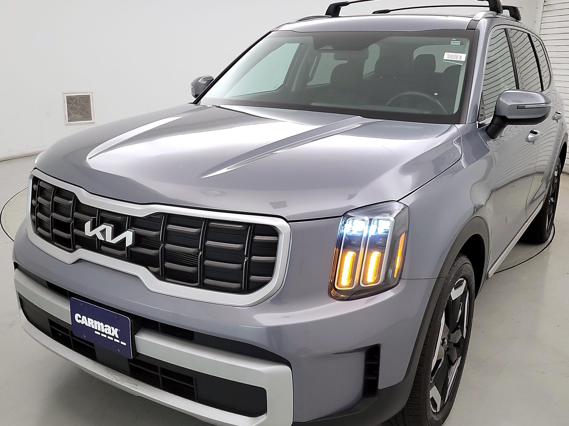 Thumbnail: 2024 Kia Telluride - 3