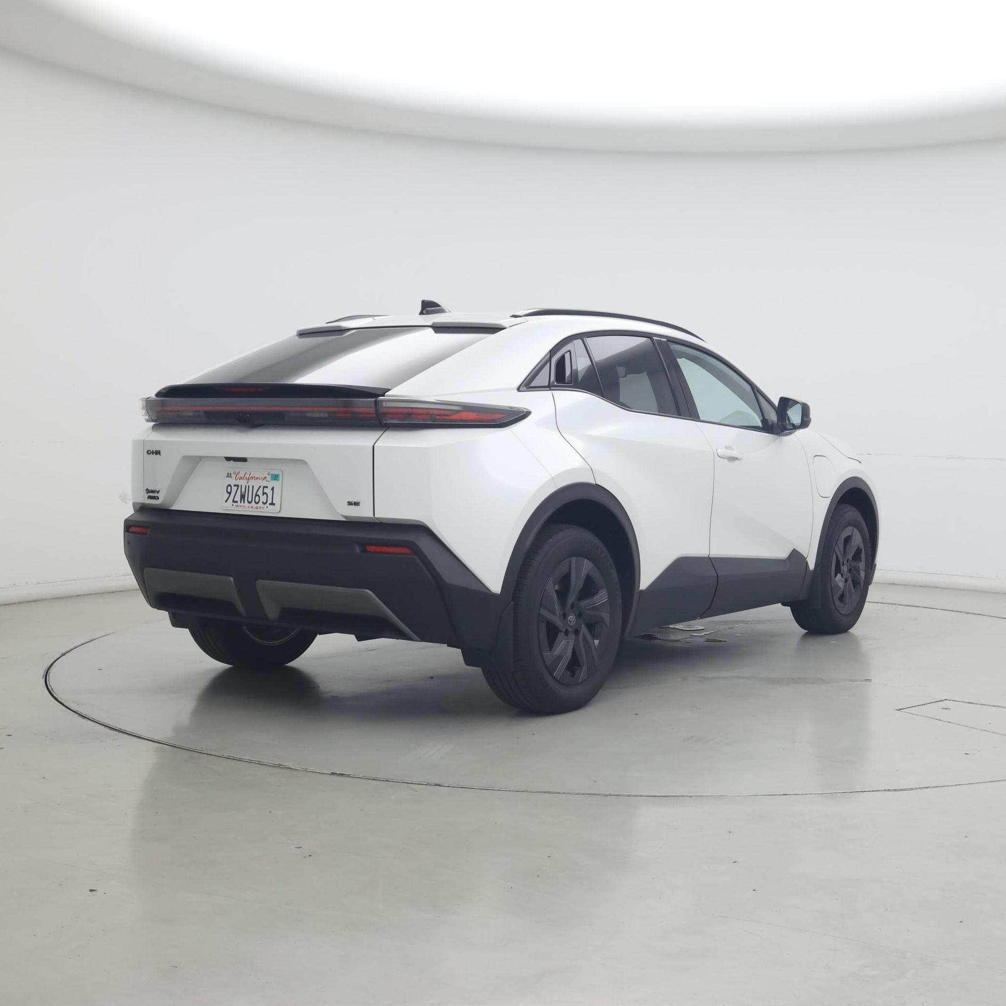 Thumbnail: 2026 Toyota C-HR - 8