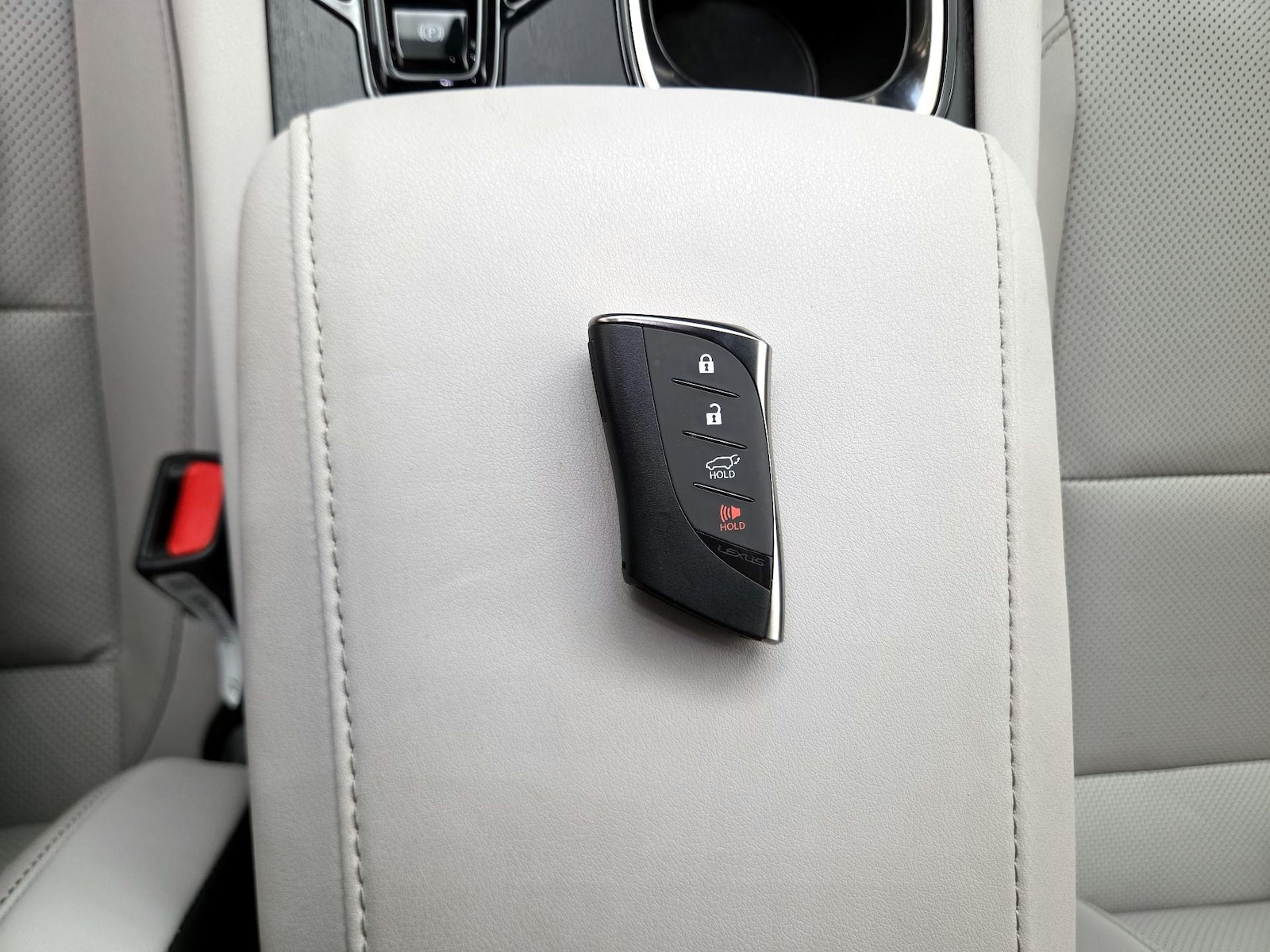 2023 Lexus RX 350 - Photo 24