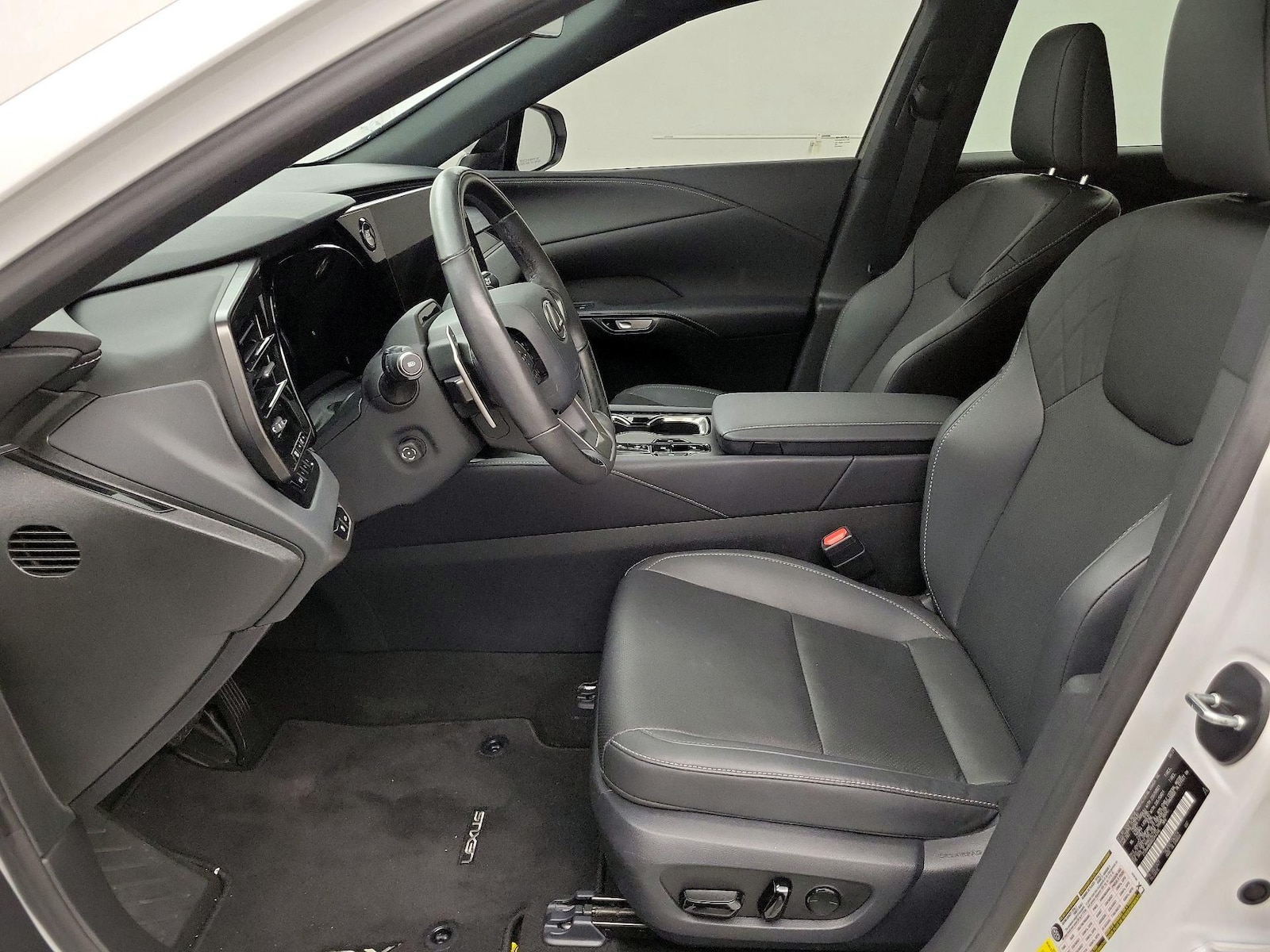 2024 Lexus RX 350 - Photo 12