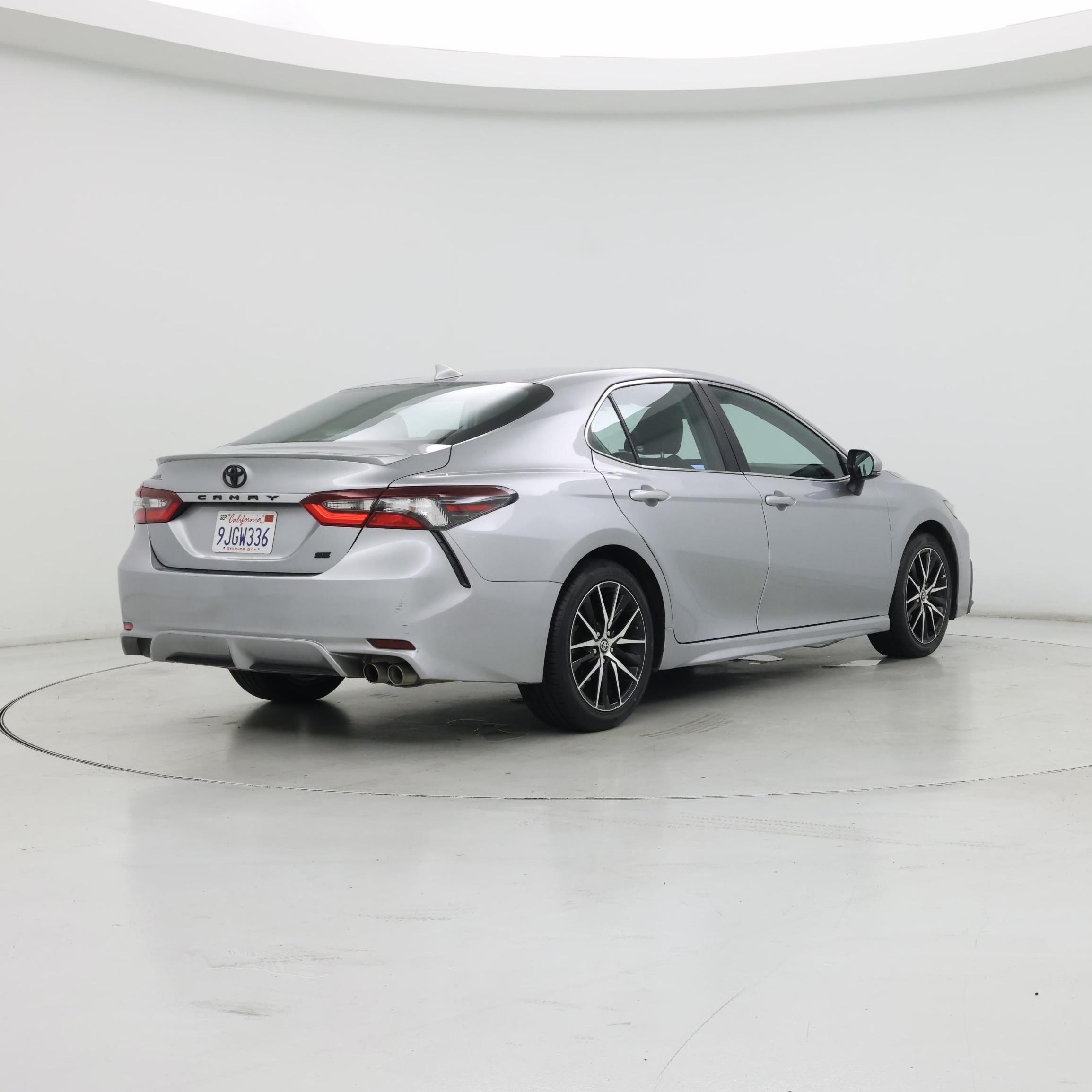 Thumbnail: 2024 Toyota Camry - 8
